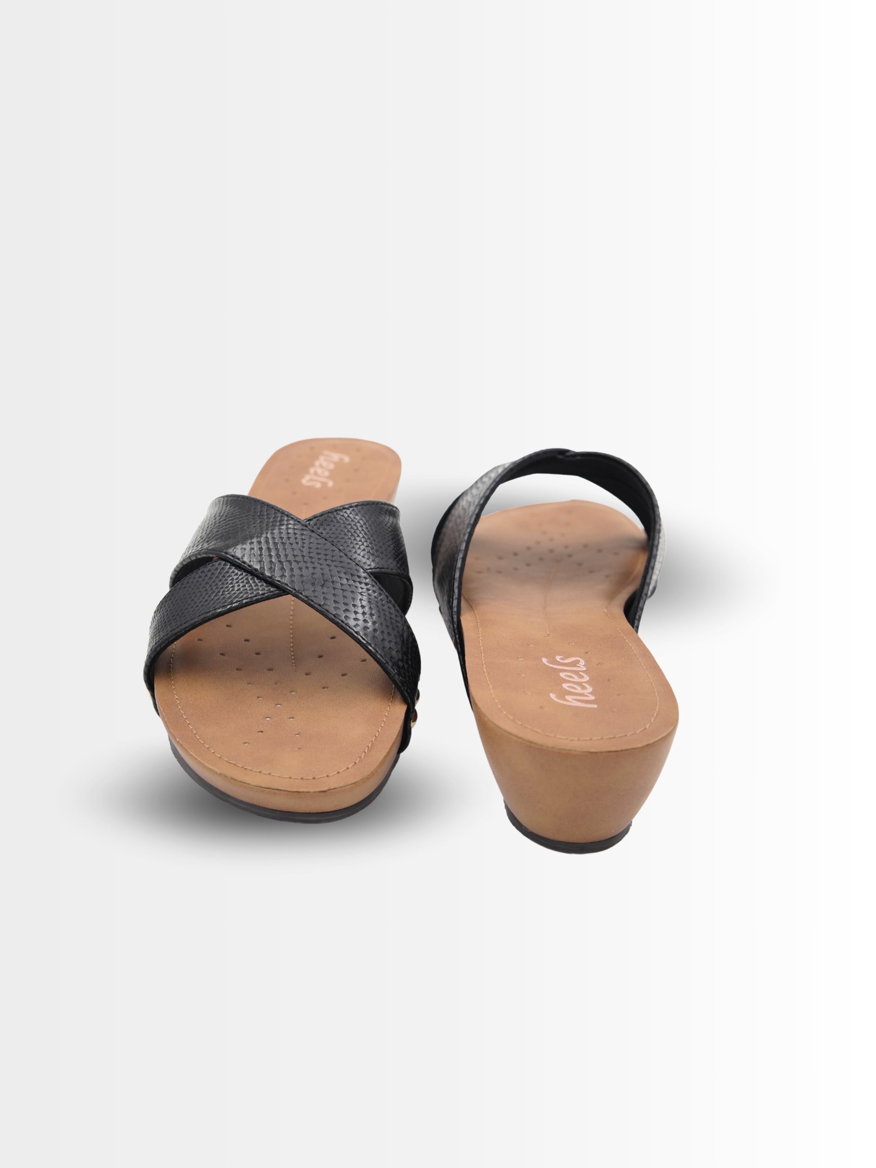 Zeeba Cushioned Cross Slippers