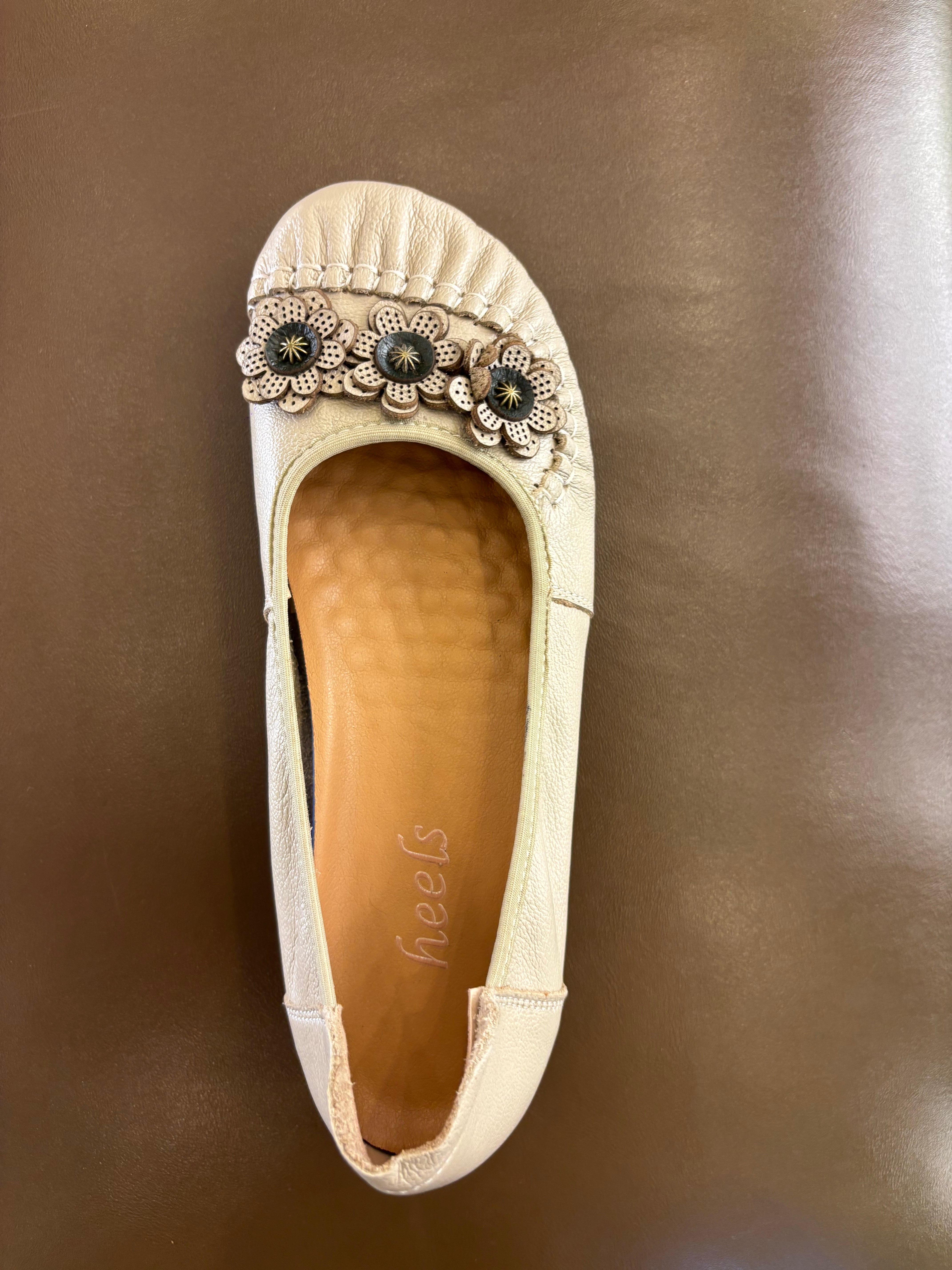 Flora 4.0 Premium Leather Cushioned Ballerinas
