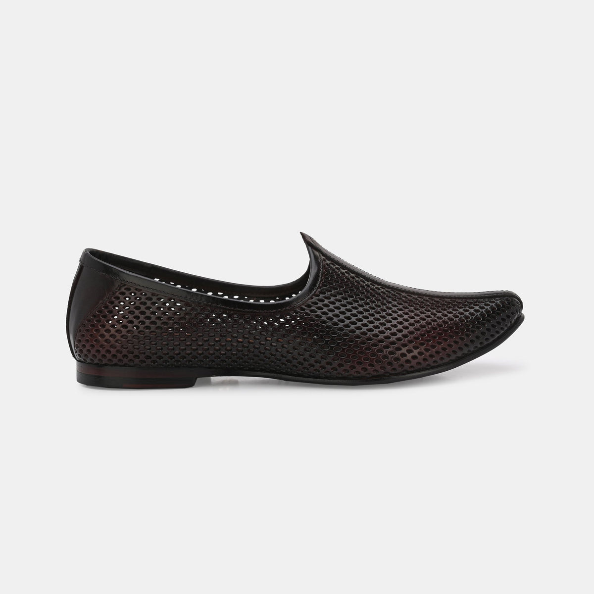 Lafattio Handcrafted Leather Juttis - The Heels India