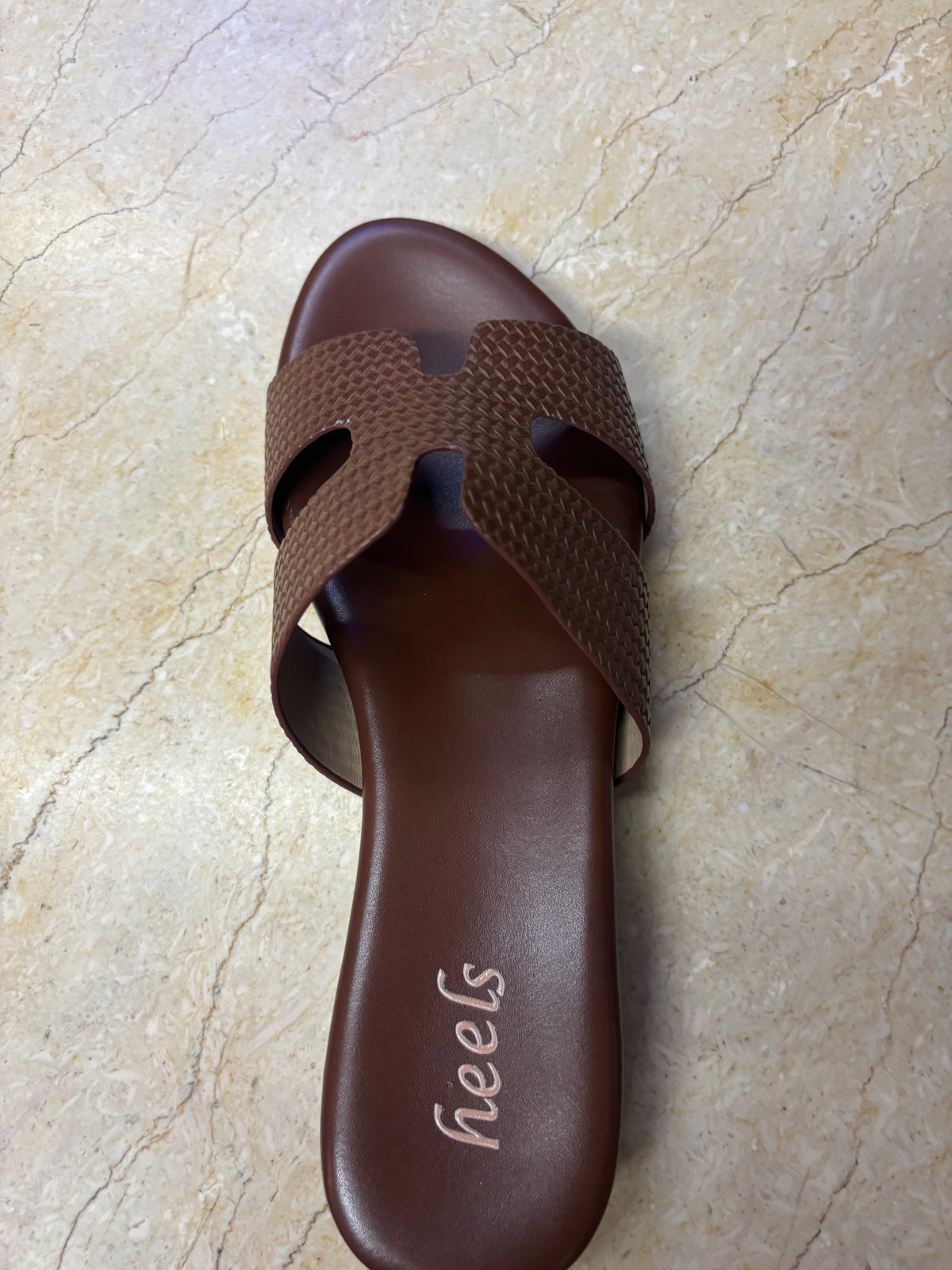 Abigail 2.0 Cushioned Sliders