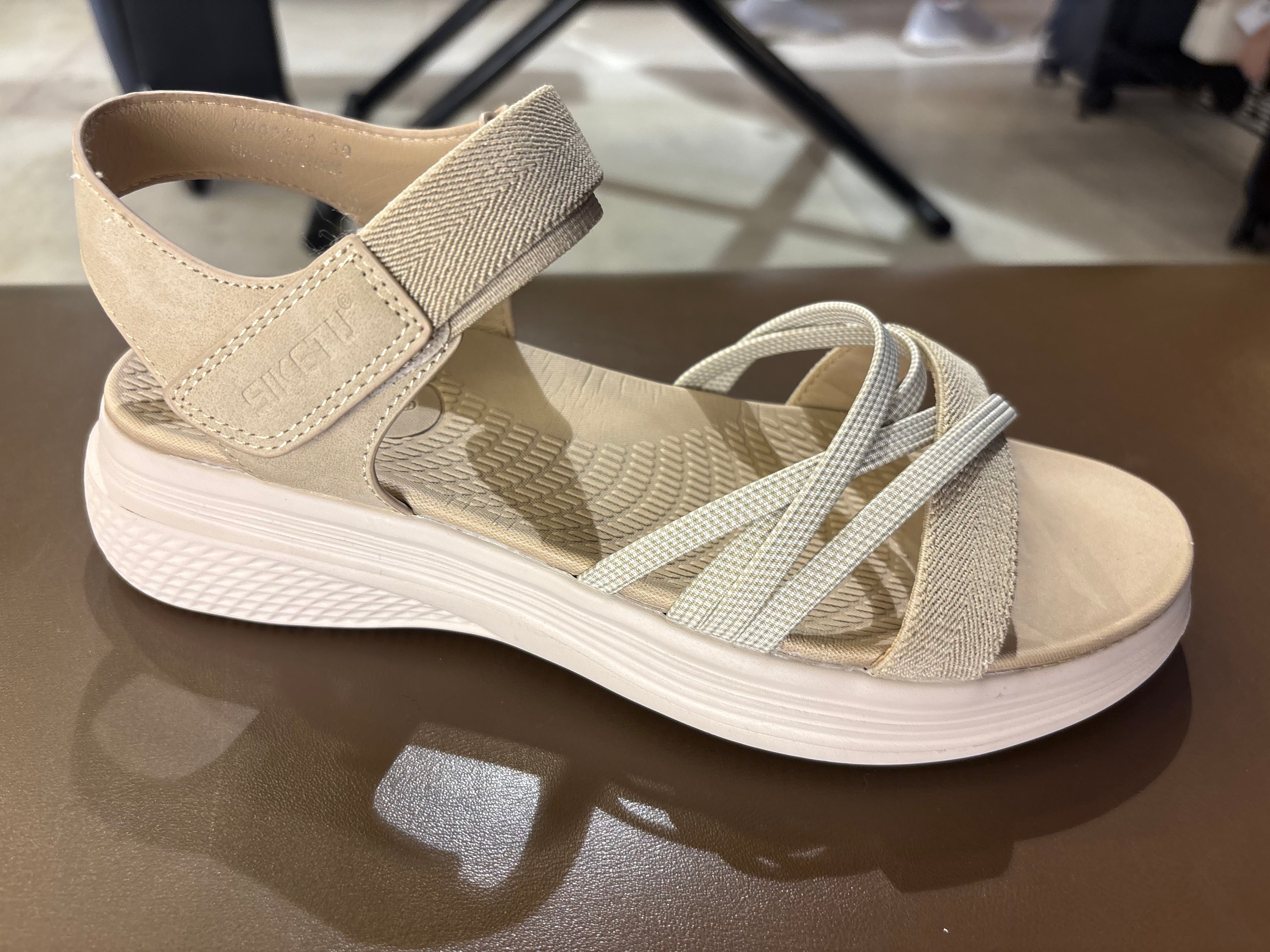 Yueli Velcro Comfort Summer Sandals