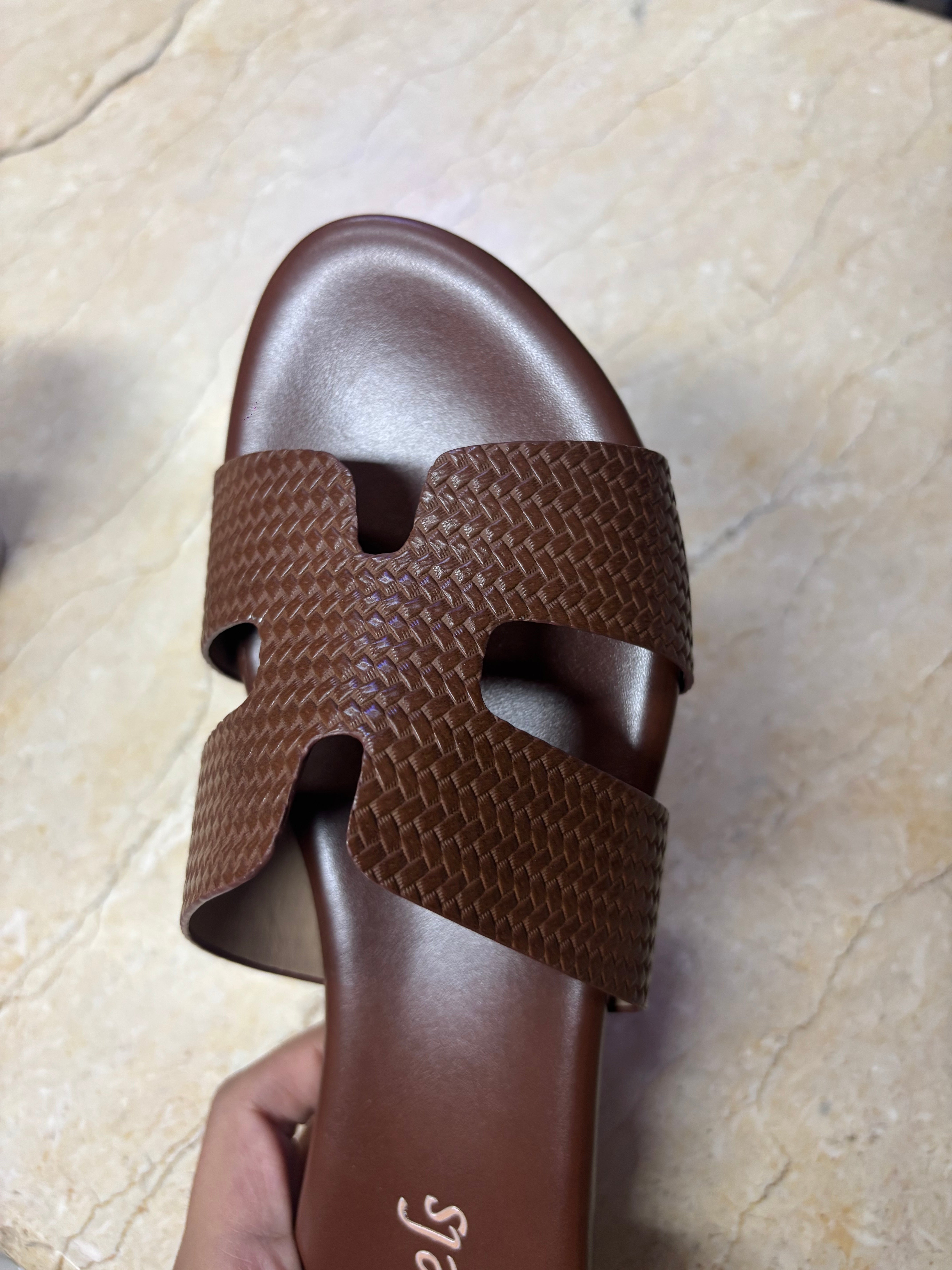 Abigail 2.0 Cushioned Sliders