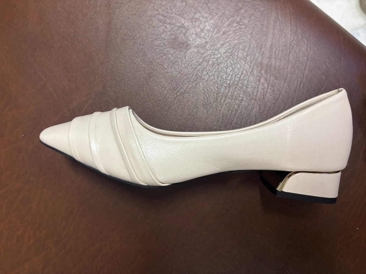 Hailey 2.0 Swirl Pointed Mid Heel Ballerinas