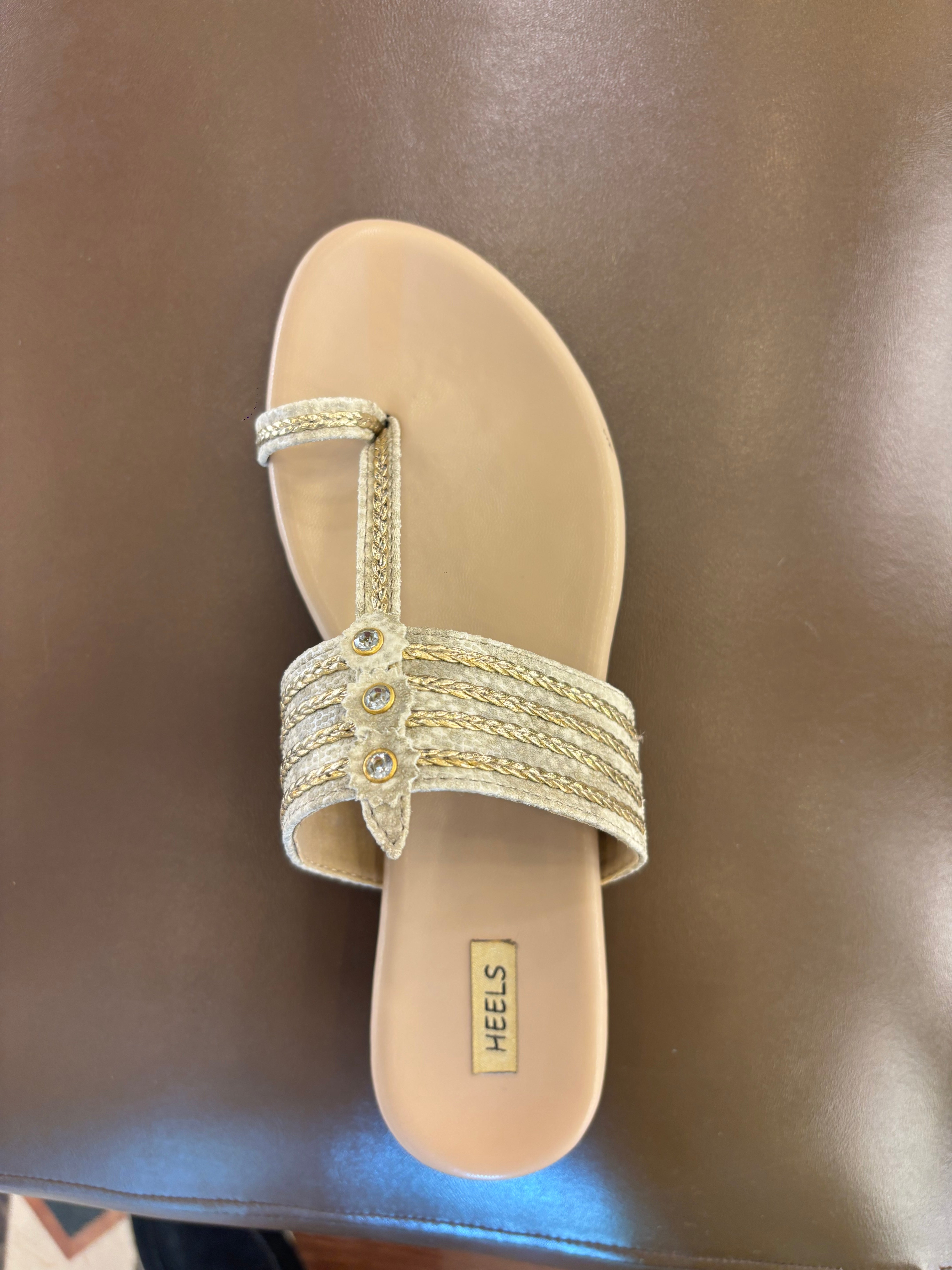 Alia Cushioned Kohlapuri Slippers