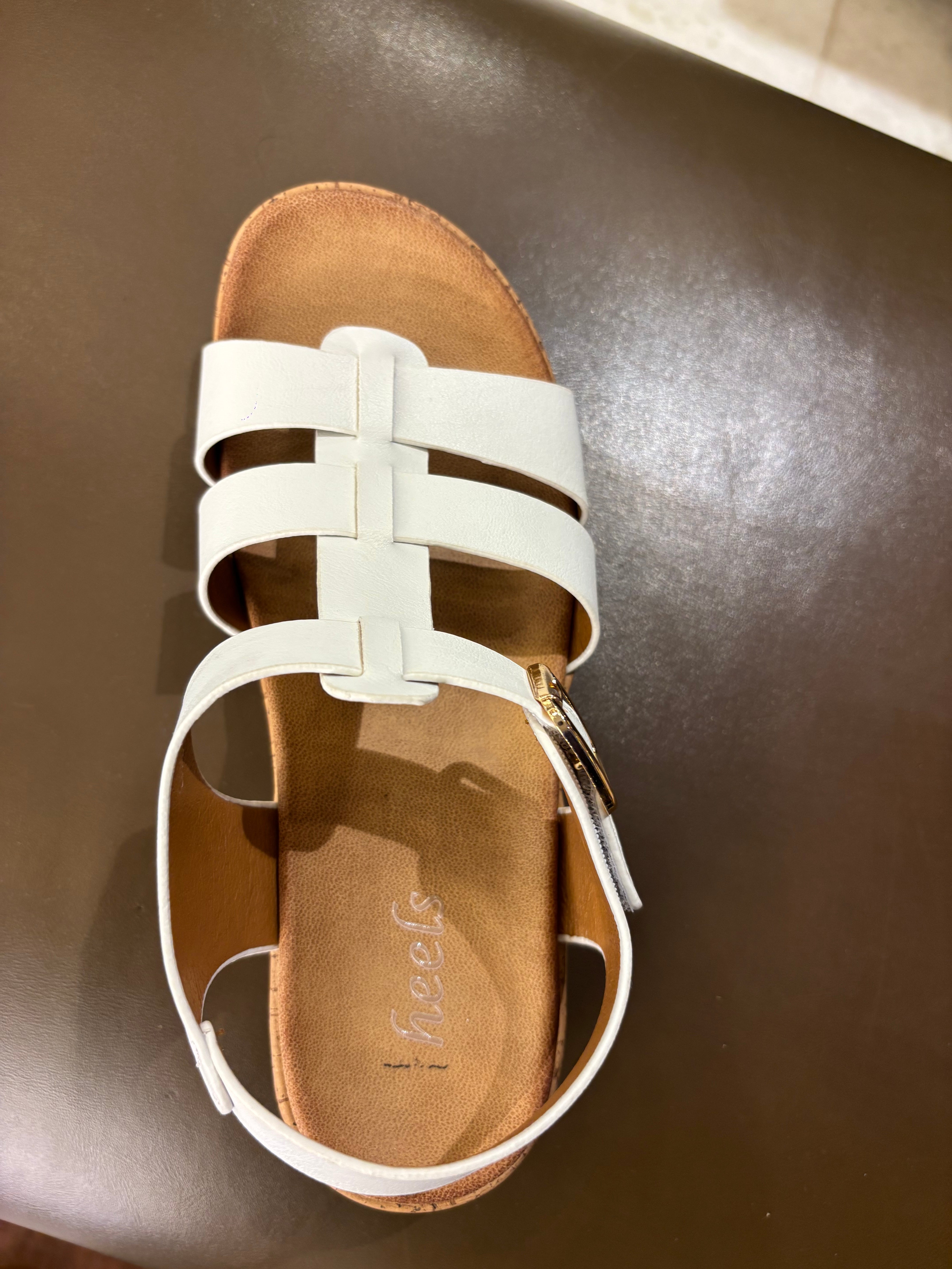 Velora Comfort Sandals – Cushioned T-Strap Daily Wear