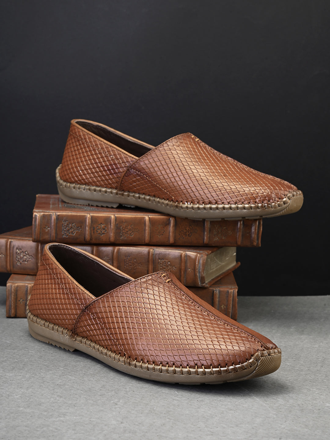 Regent Tan Leather Mojaris - The Heels India