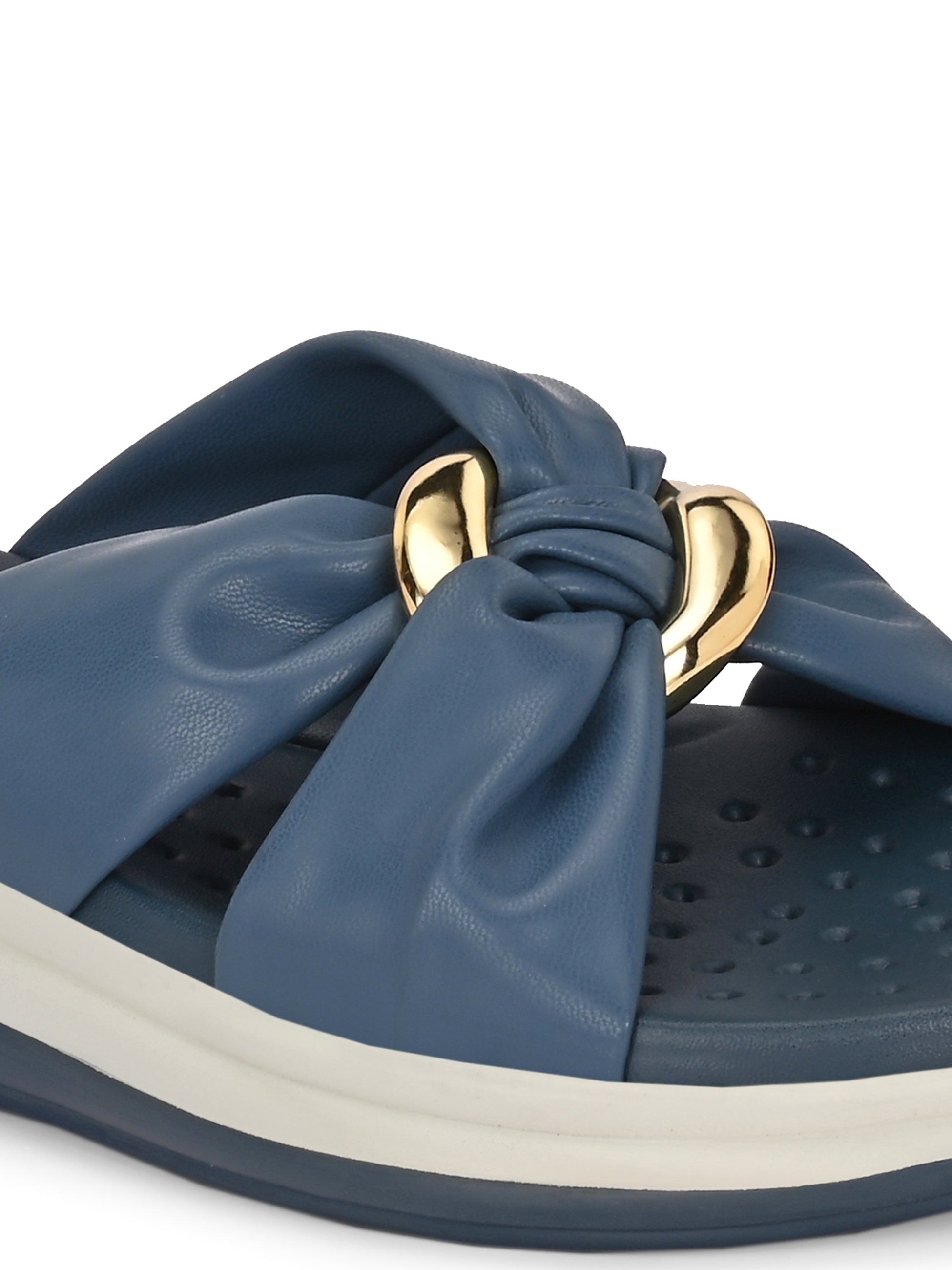 Nexa Knot Slippers