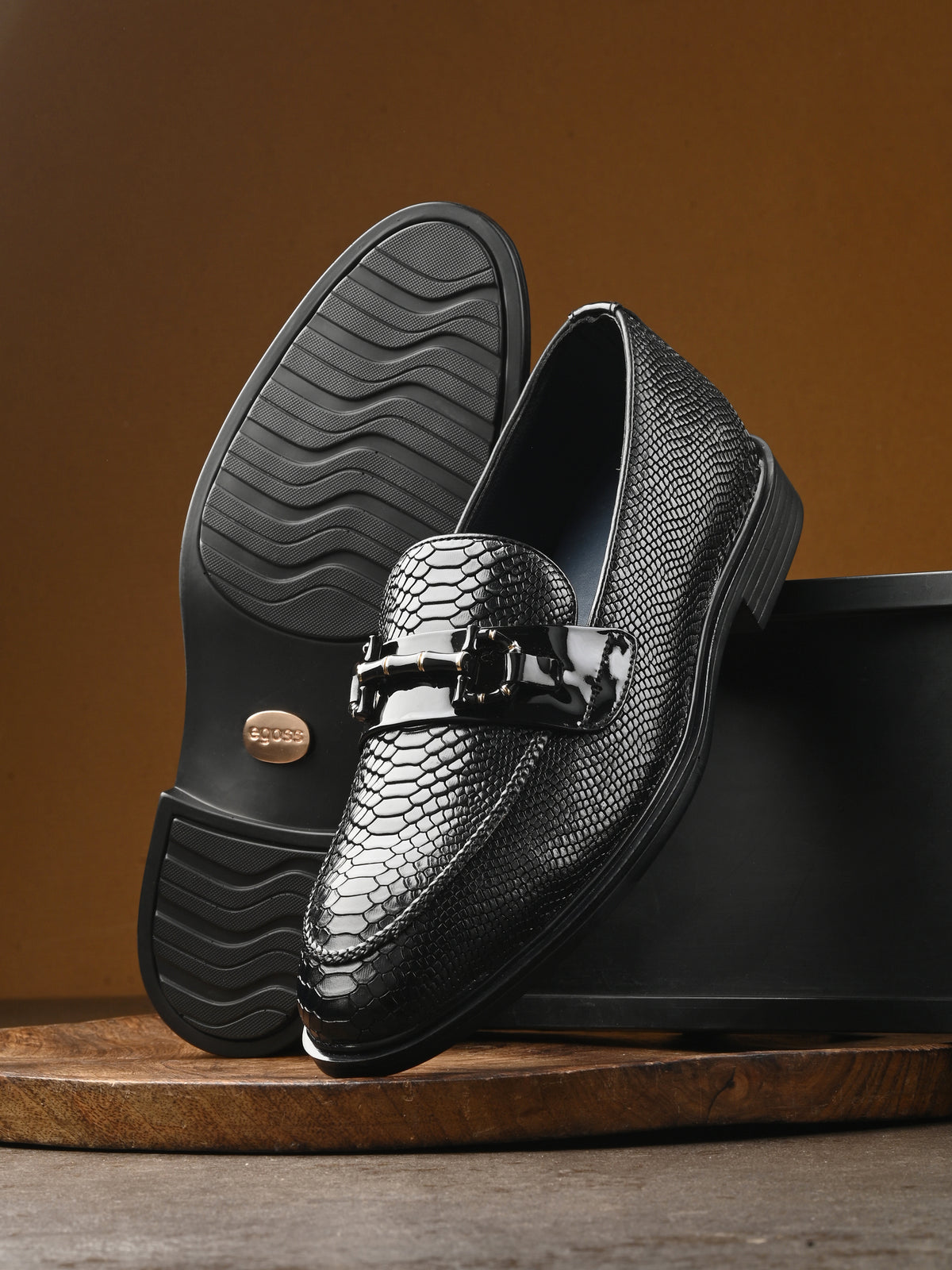 Oliver Textured Leather Buckle Loafers