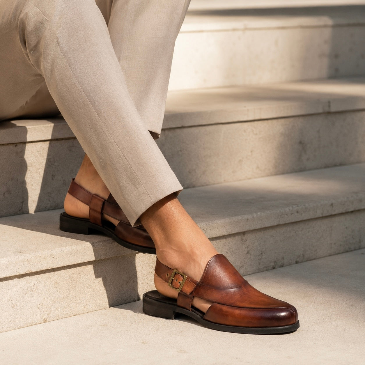 Demarzio Leather Ethnic Peshawari Sandals