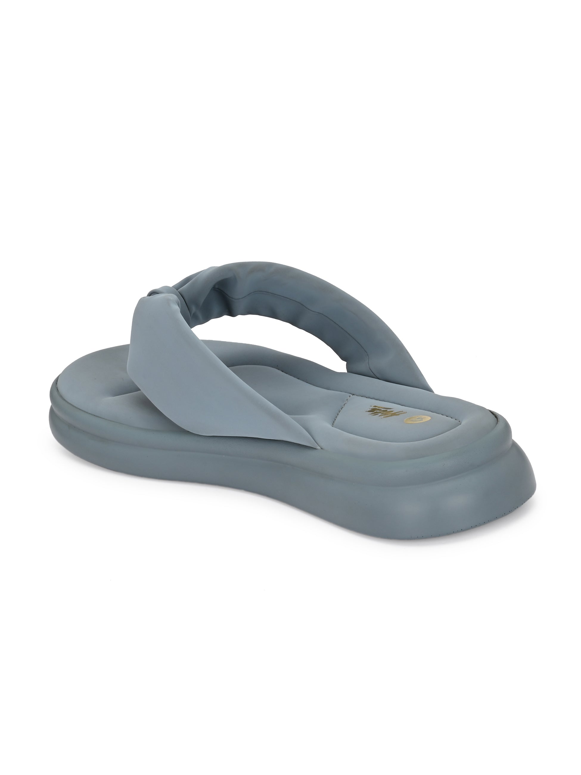 Liora V Cushioned Slippers