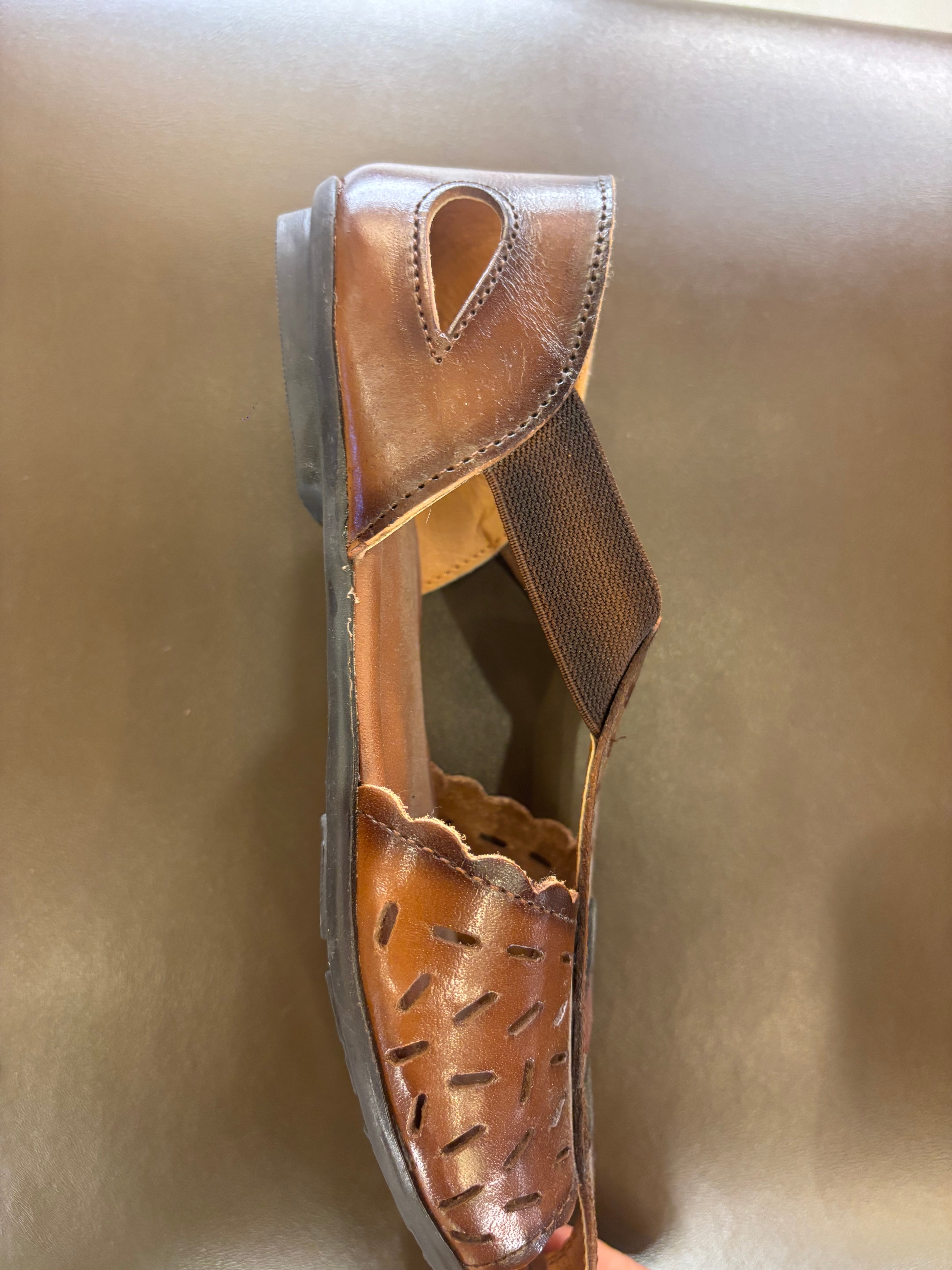 Fida Ethnic Leather Roman Sandals