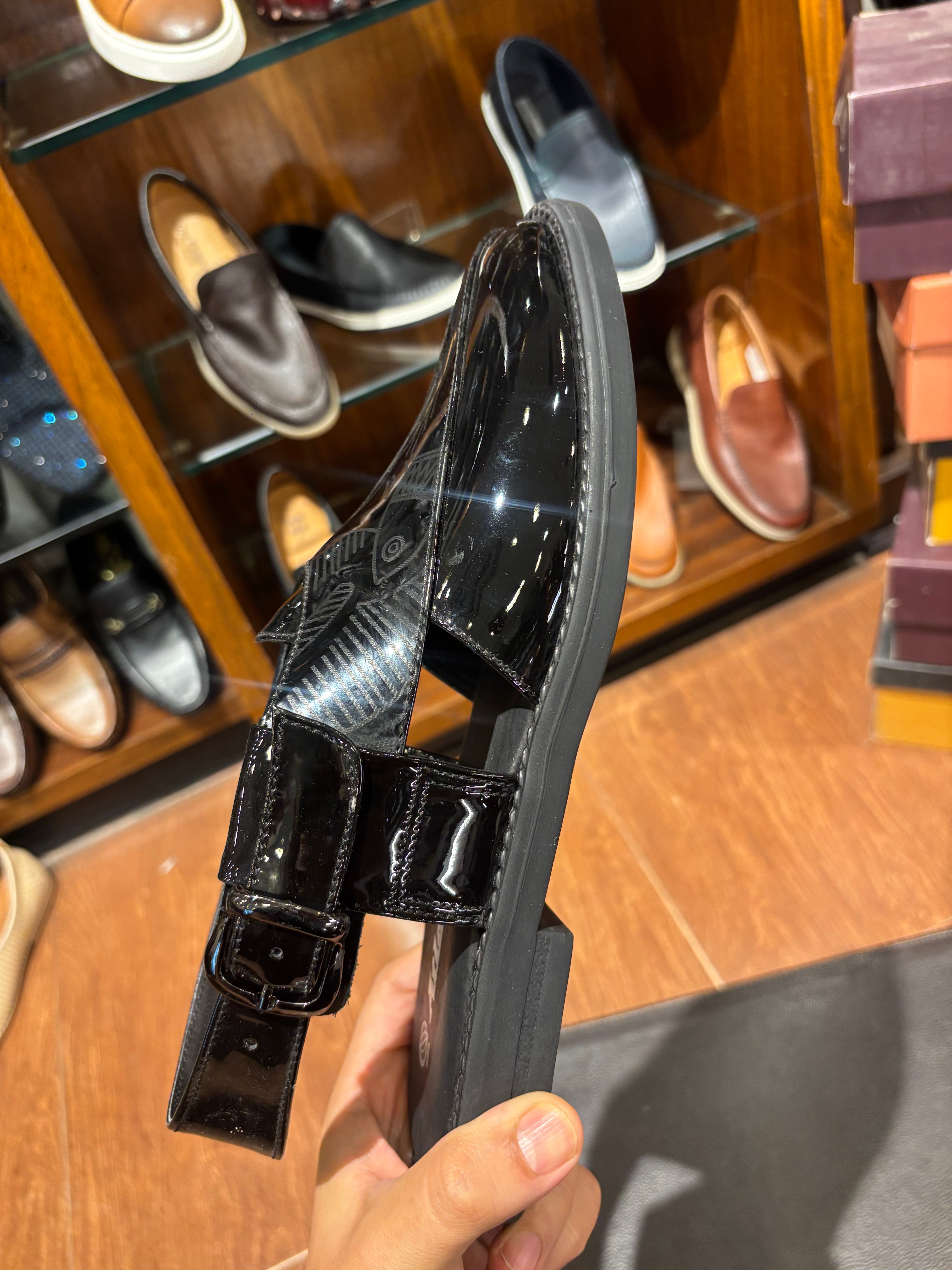 Neto Handmade Leather Peshawari Sandals