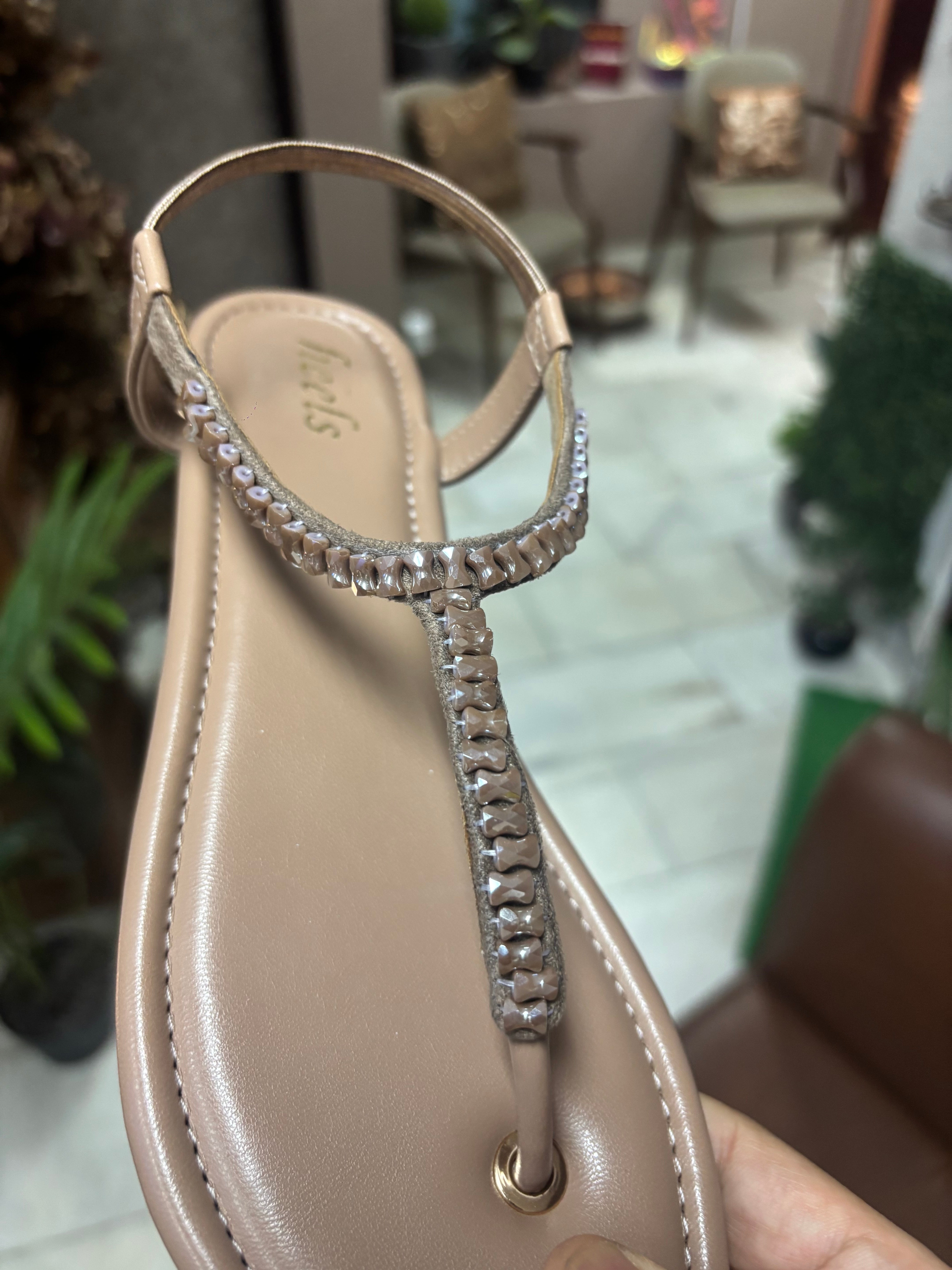 Renessa Embellished Back Elastic Flat Everyday Sandals