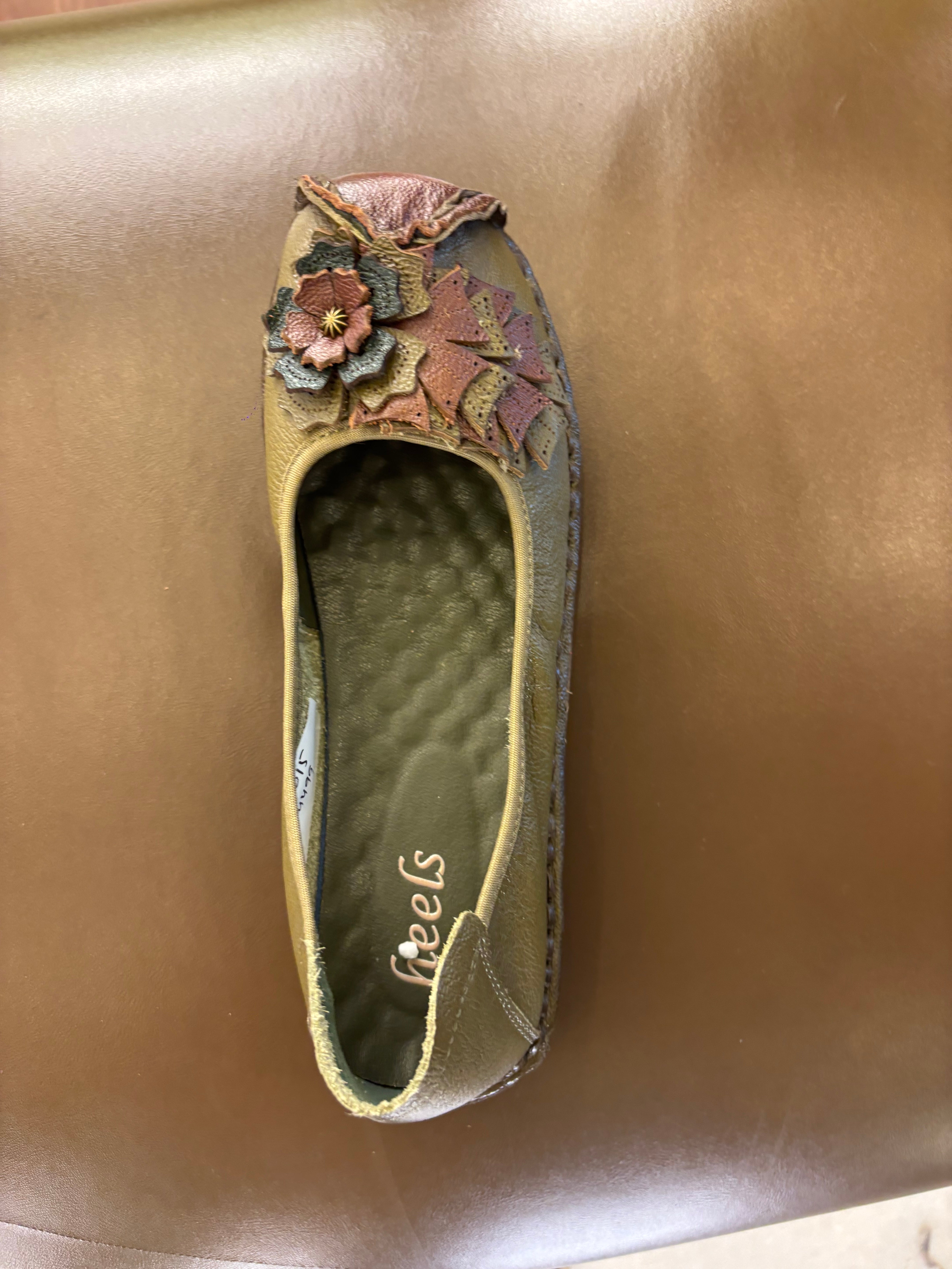 Flora 5.0 Premium Leather Cushioned Ballerinas