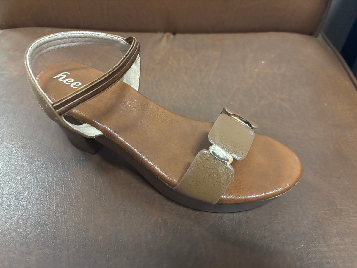 Carmen 2.0 Platform Peep Toe Block Heel Sandals