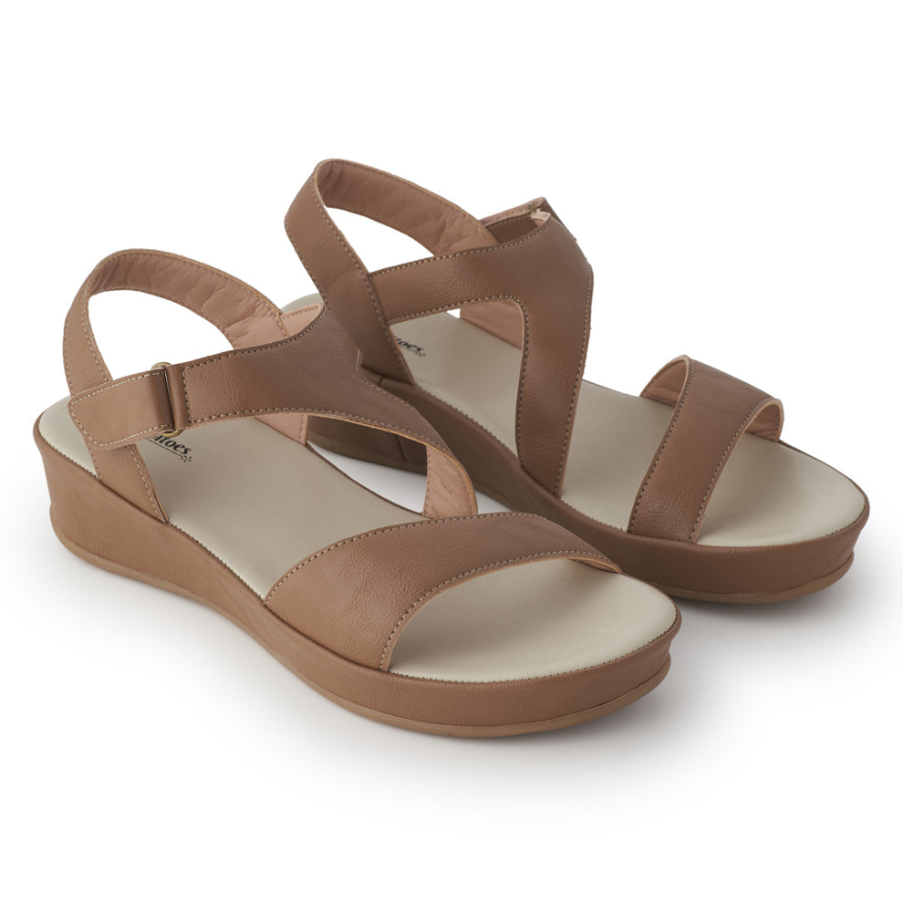 Beckett Cushioned Strap Sandals - The Heels India