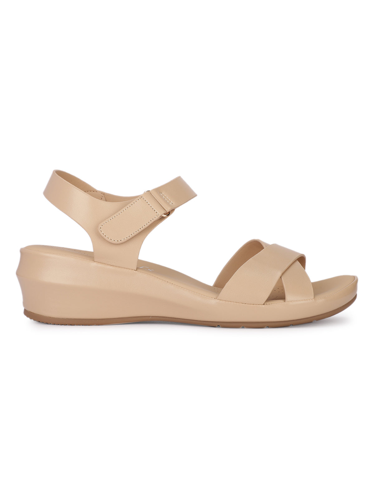 Ferina Cushioned Wedge Cross Sandals