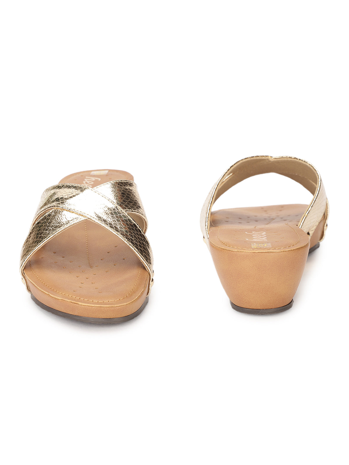 Zeeba Cushioned Cross Slippers - The Heels India