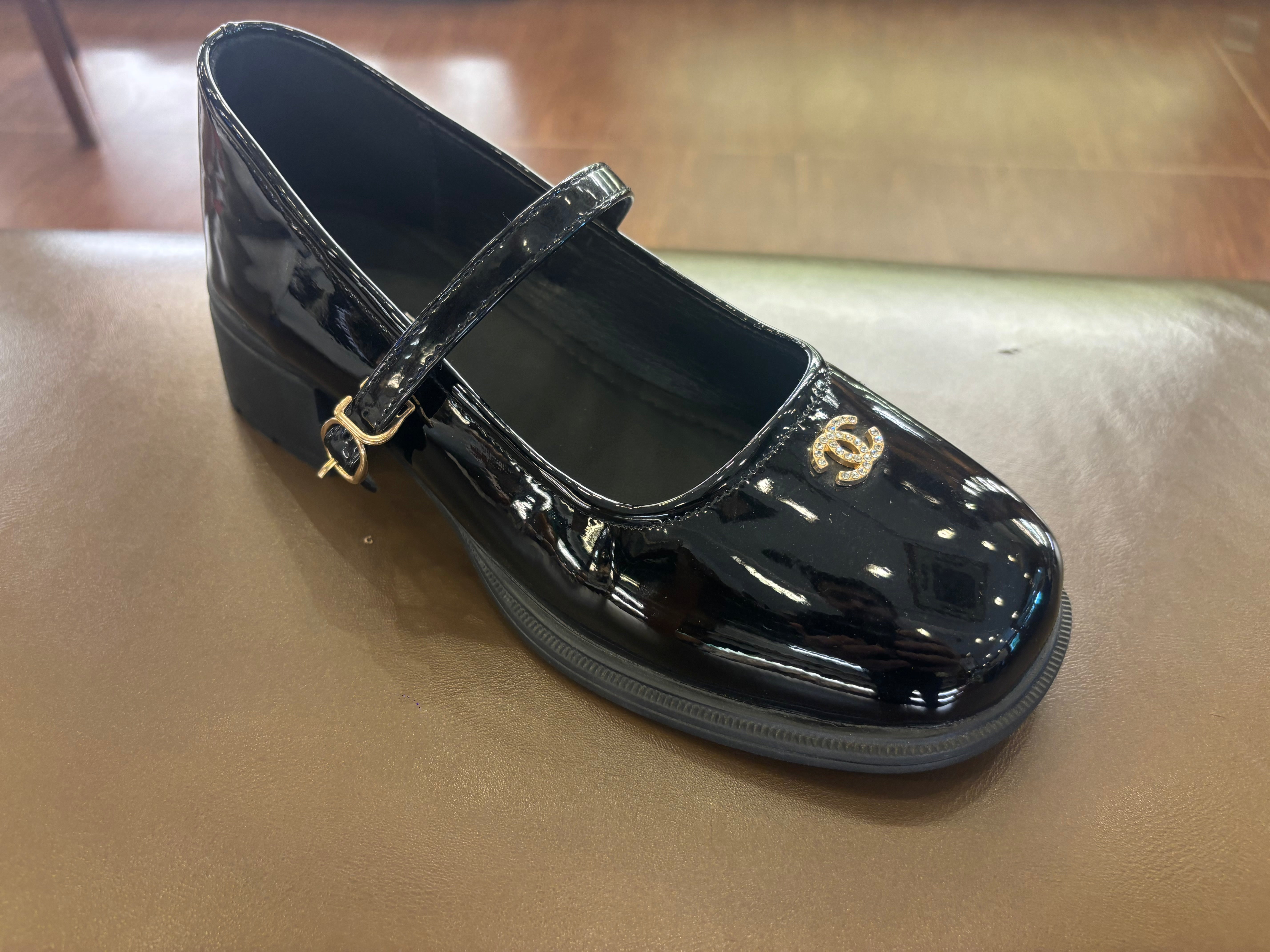 Shuzu Premium Patent Mary Jane Block Heels
