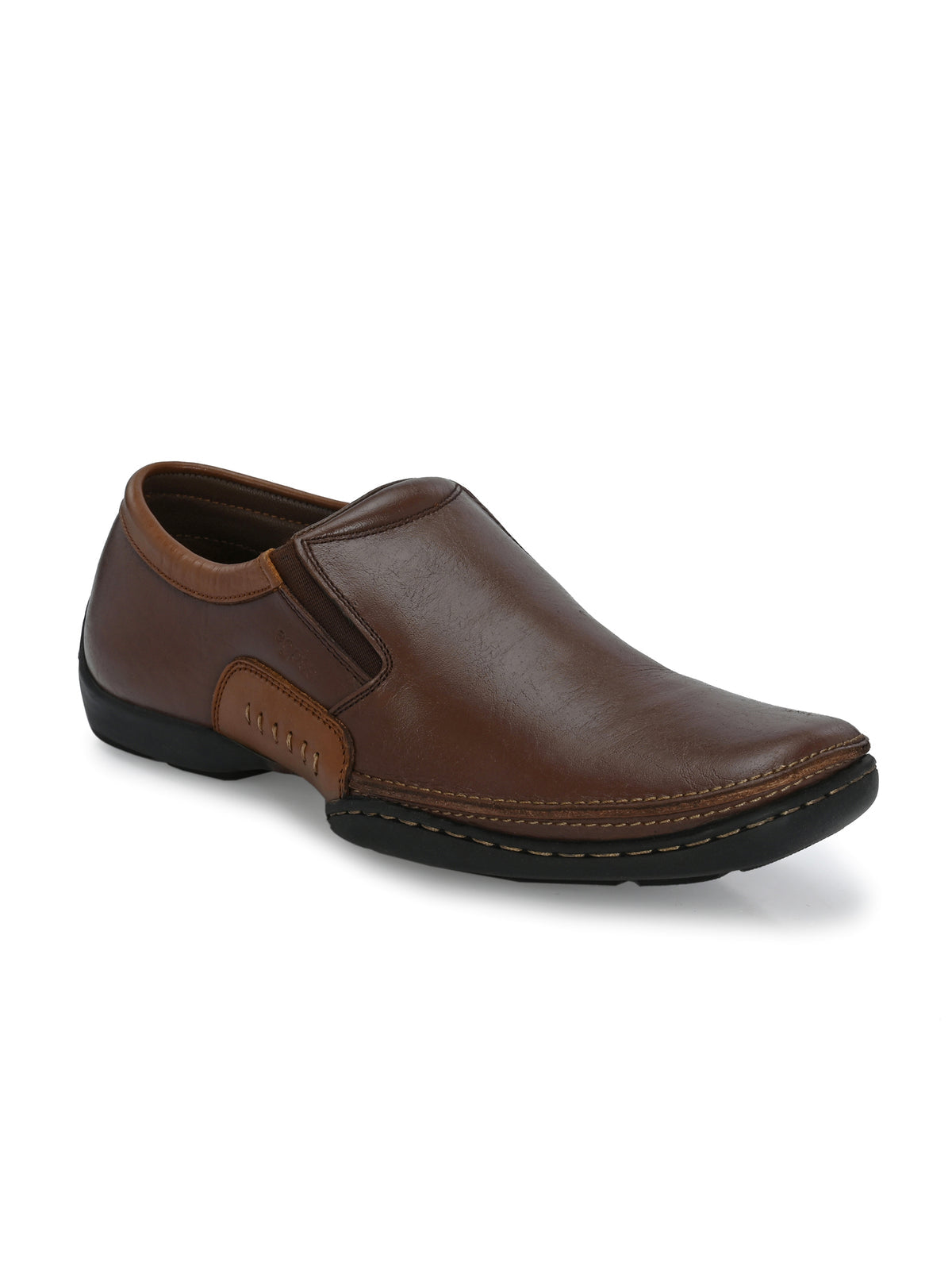 Warren Leather Broad Fit Casual Loafers