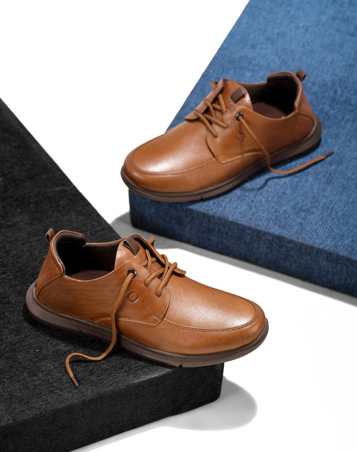Zero Gravity Noah Leather Lace-up Sneakers - The Heels India