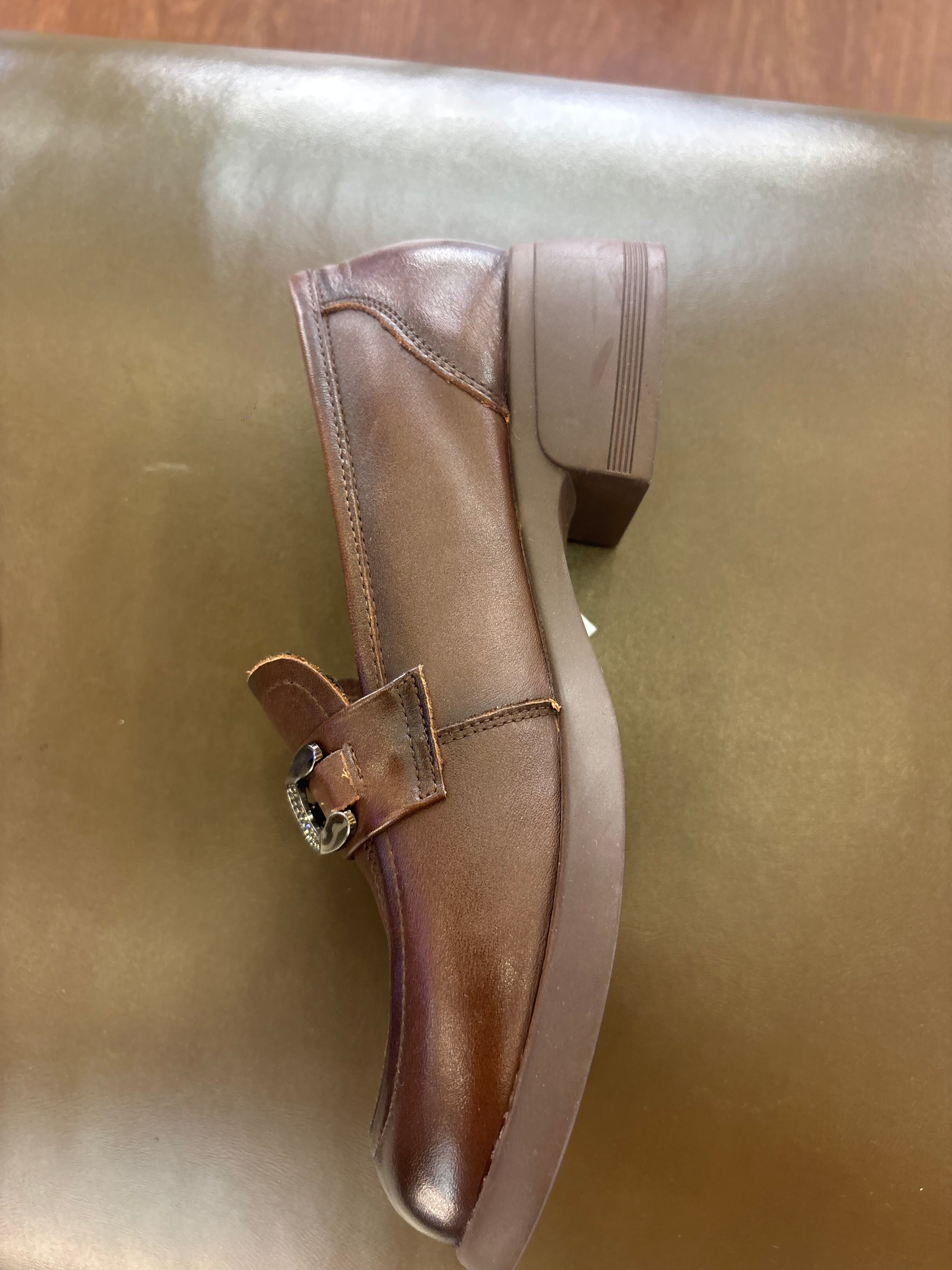 Kelly Premium Leather Mid Heel Loafers