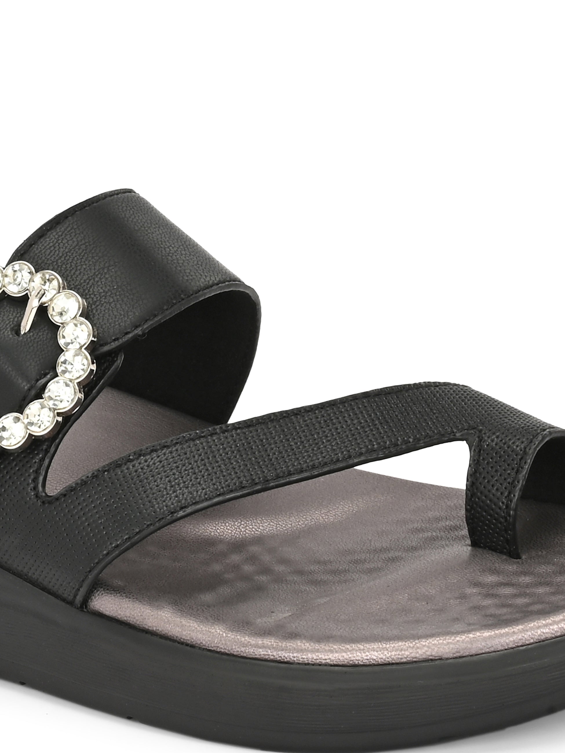 Amorette Cushioned Slippers