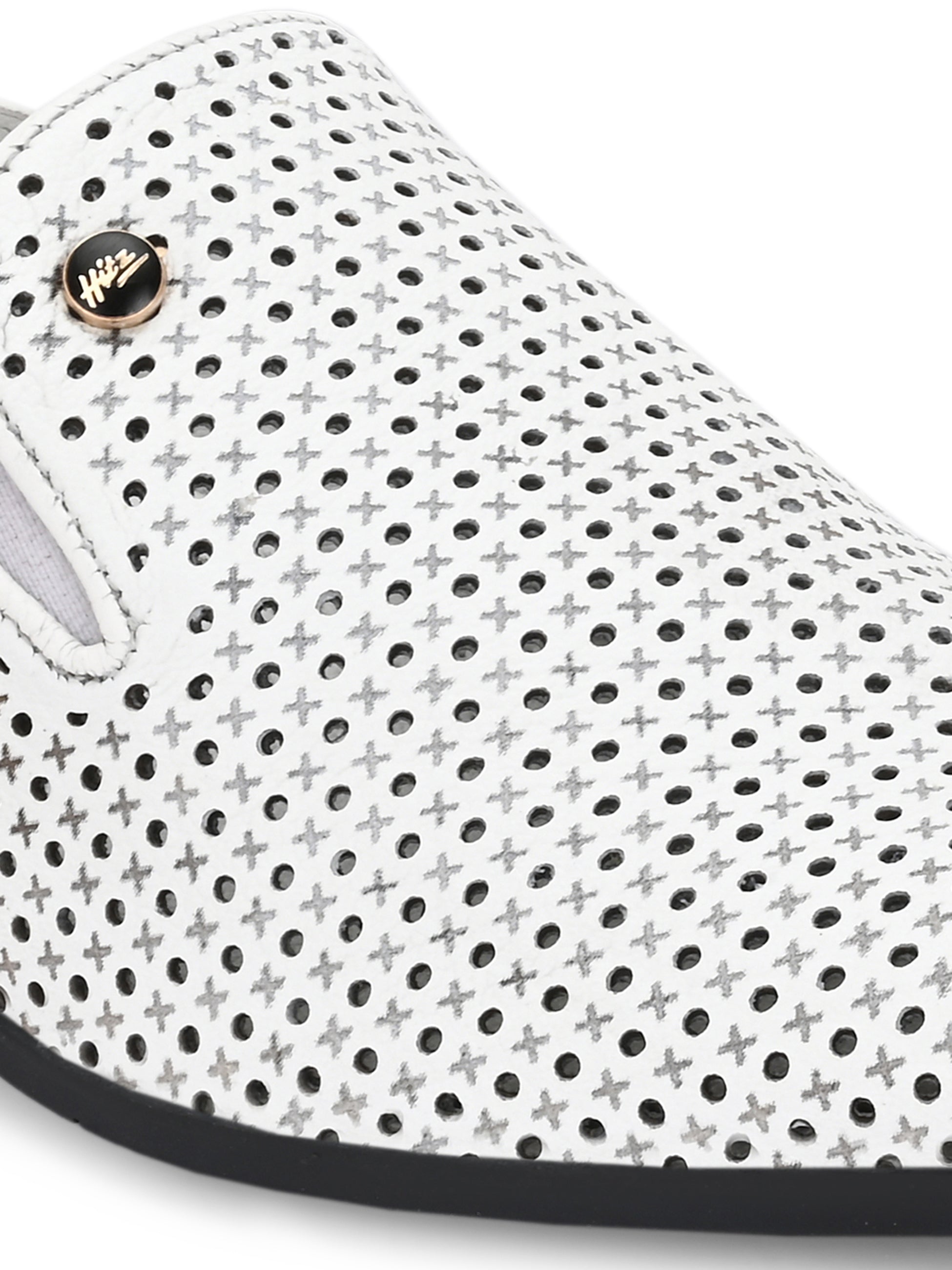 Kyros Perforated Leather Mocassins HT