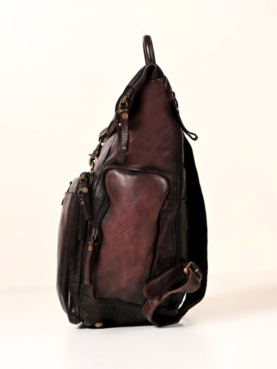 Leo : Real Leather Brown With Wash Effect Backpack