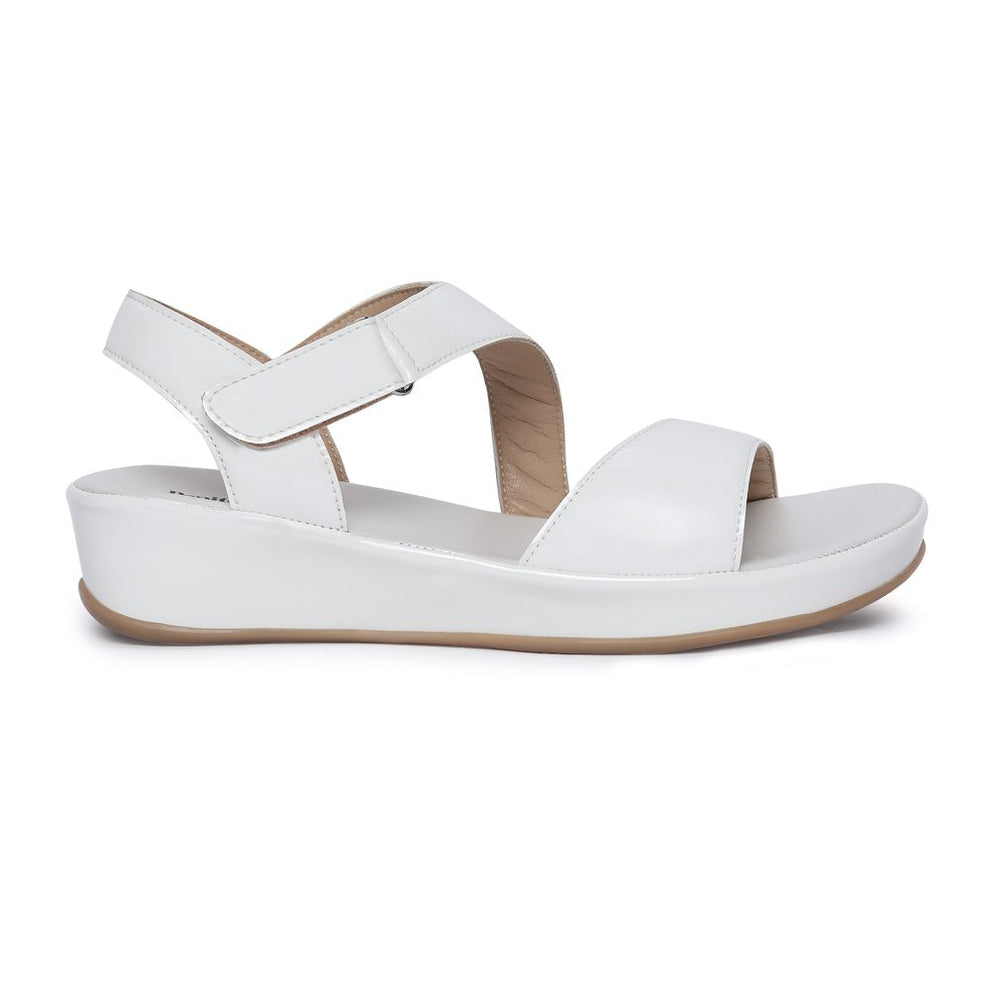 Beckett Cushioned Strap Sandals - The Heels India