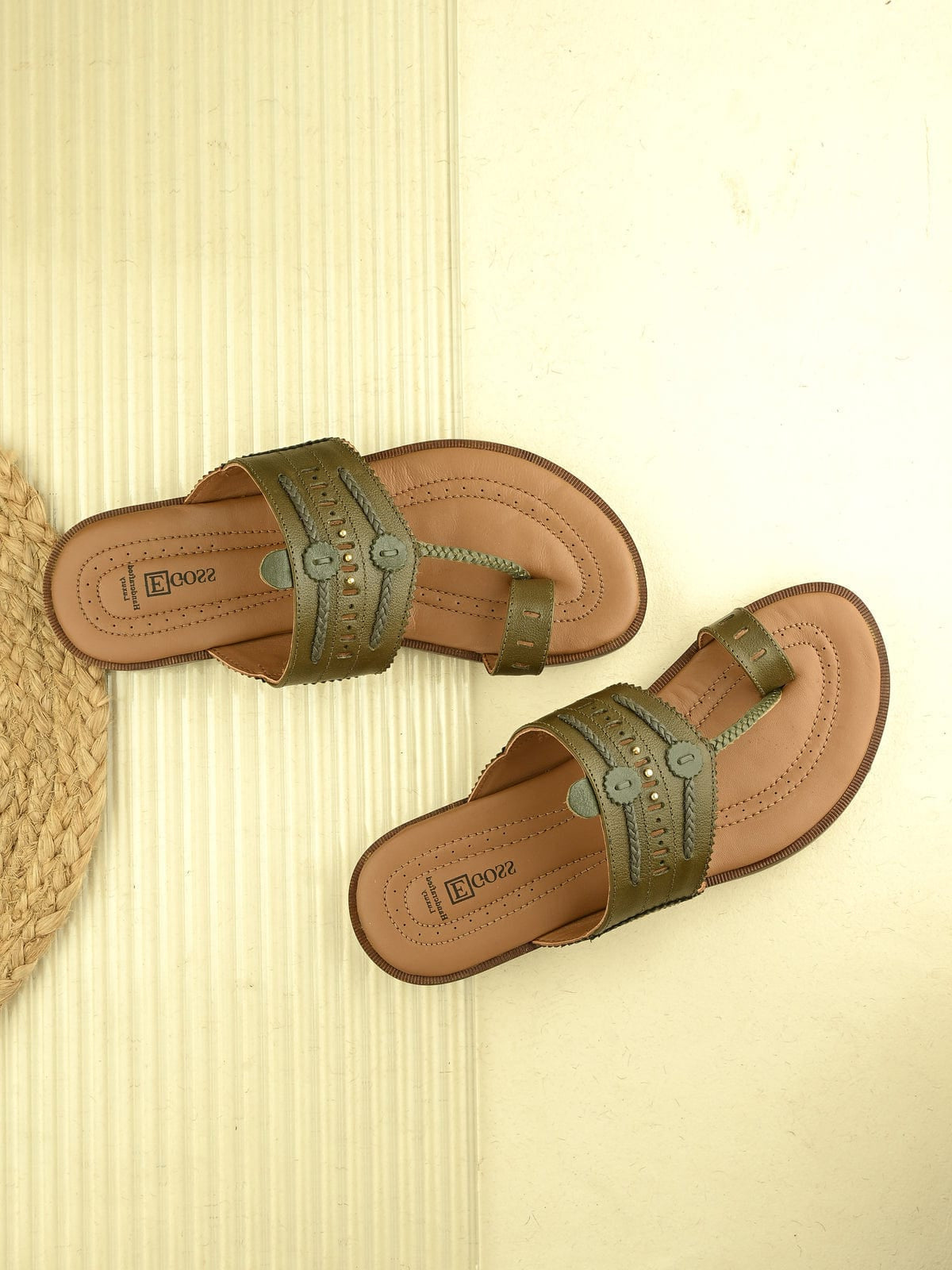 Green leather kohlapuri slippers for men