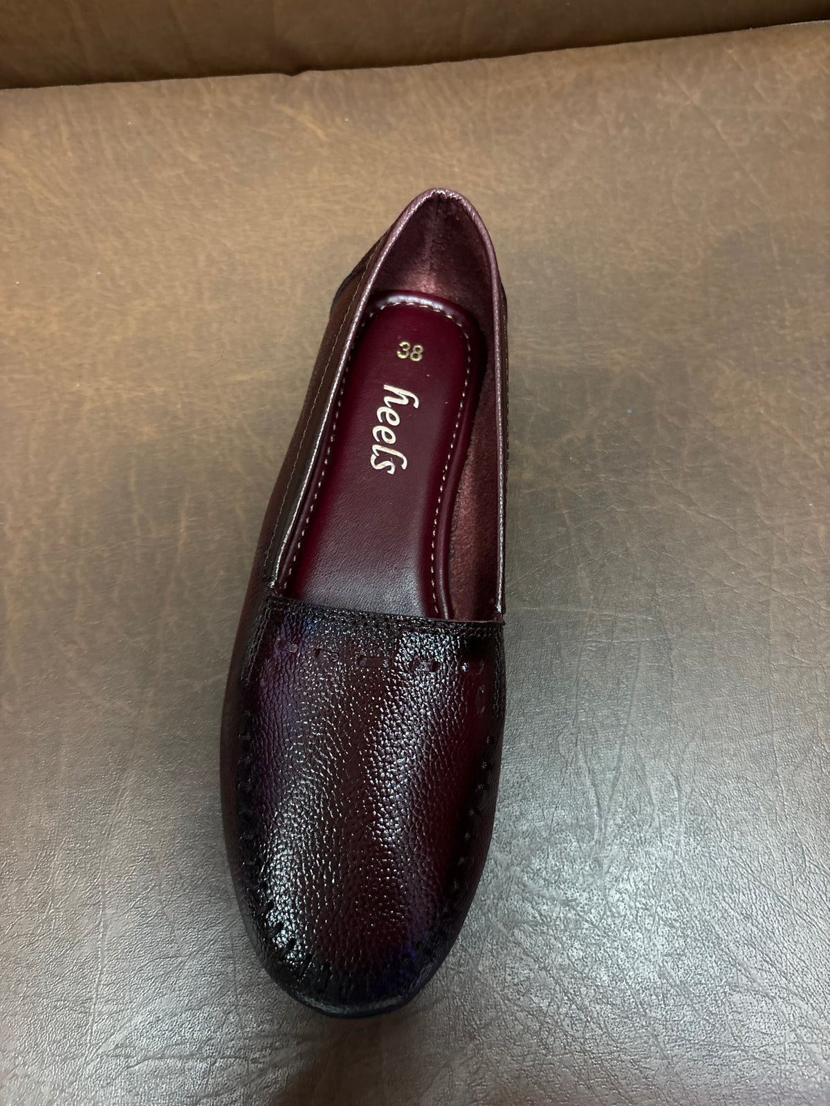 Lizzy 3.0 Leather Classic Ballerinas in Maroon - The Heels India