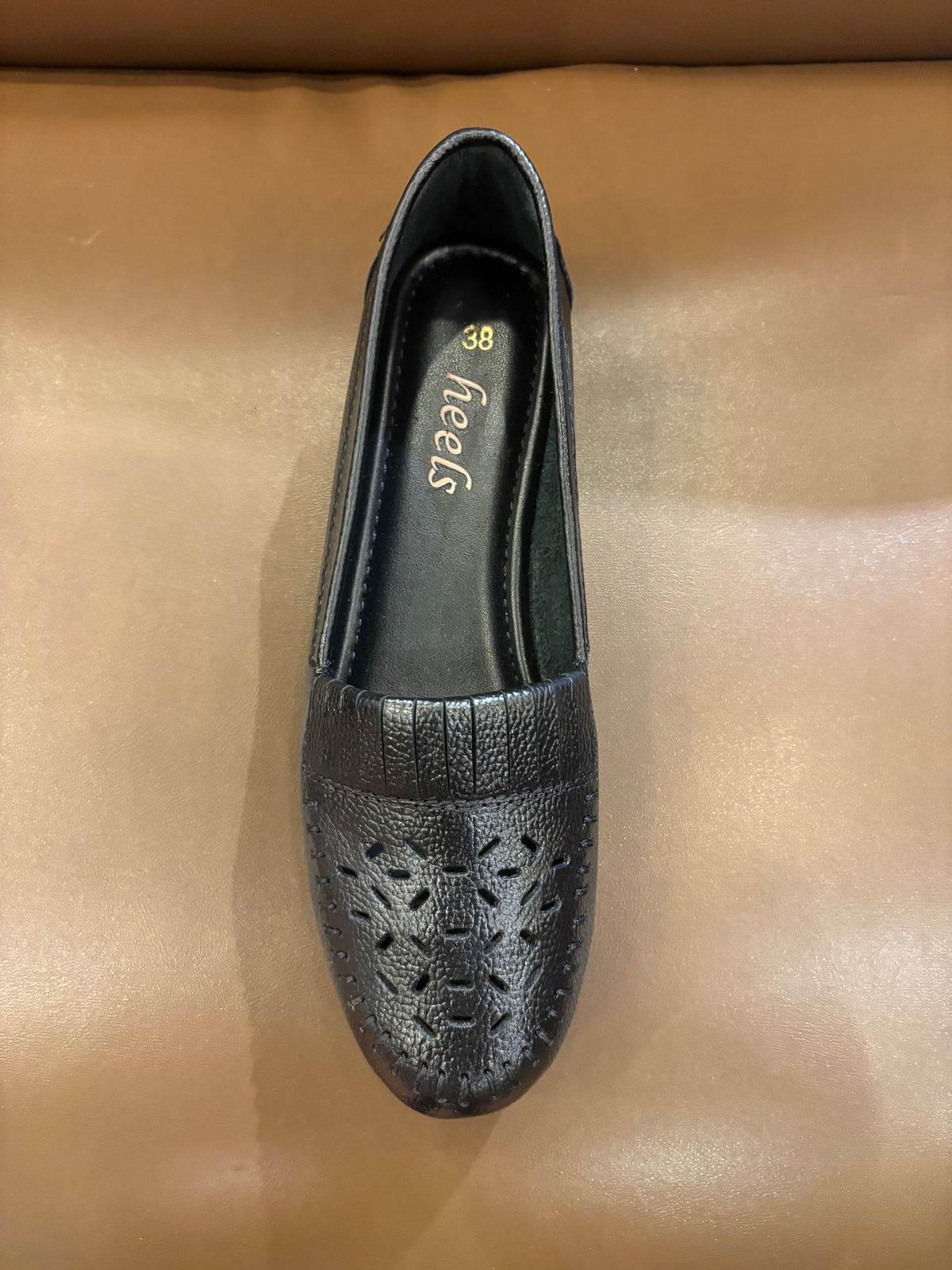 Cirelle Leather Classic Perforated Ballerinas
