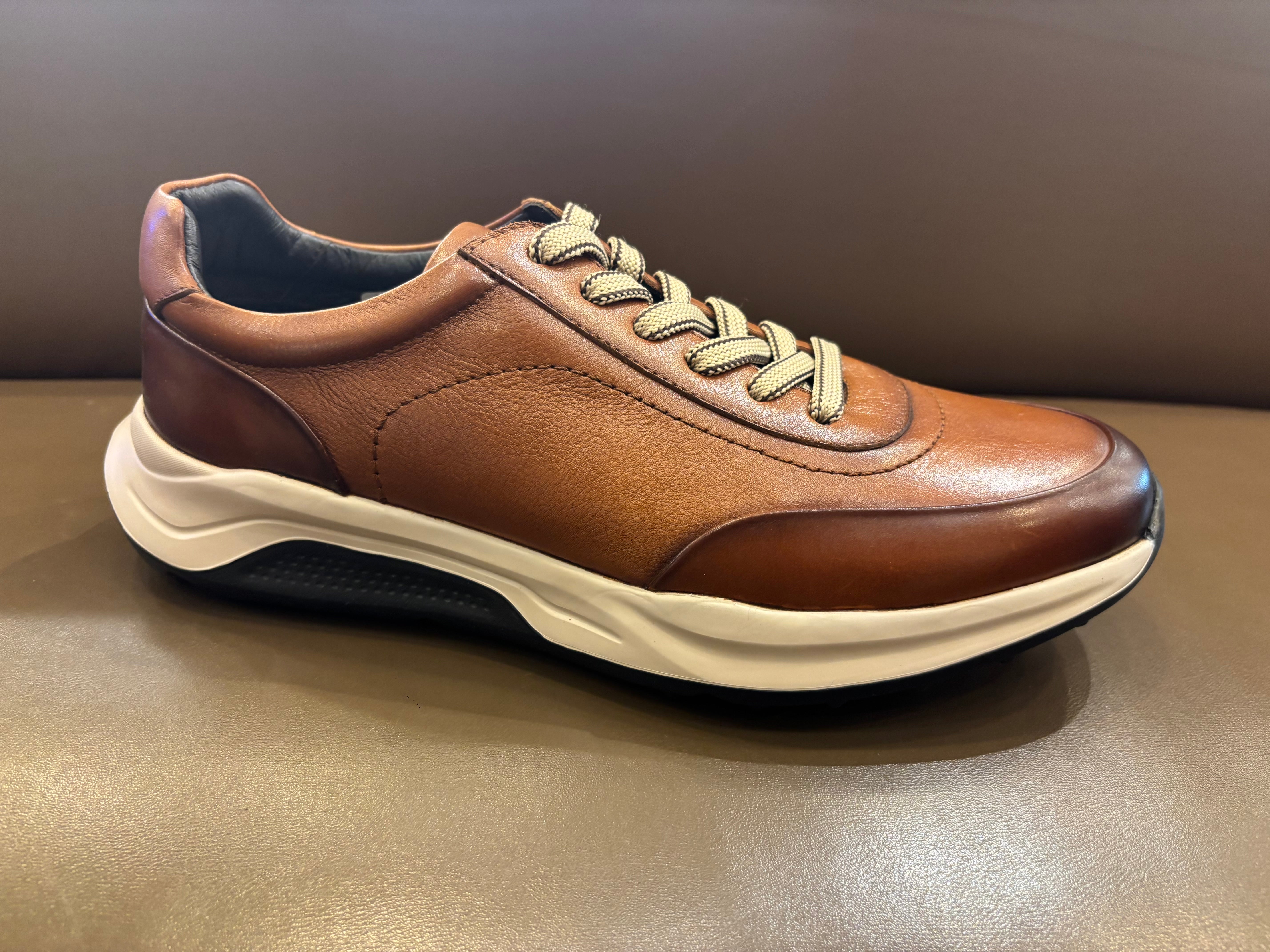 Kai Premium Leather Lace Up Sneakers
