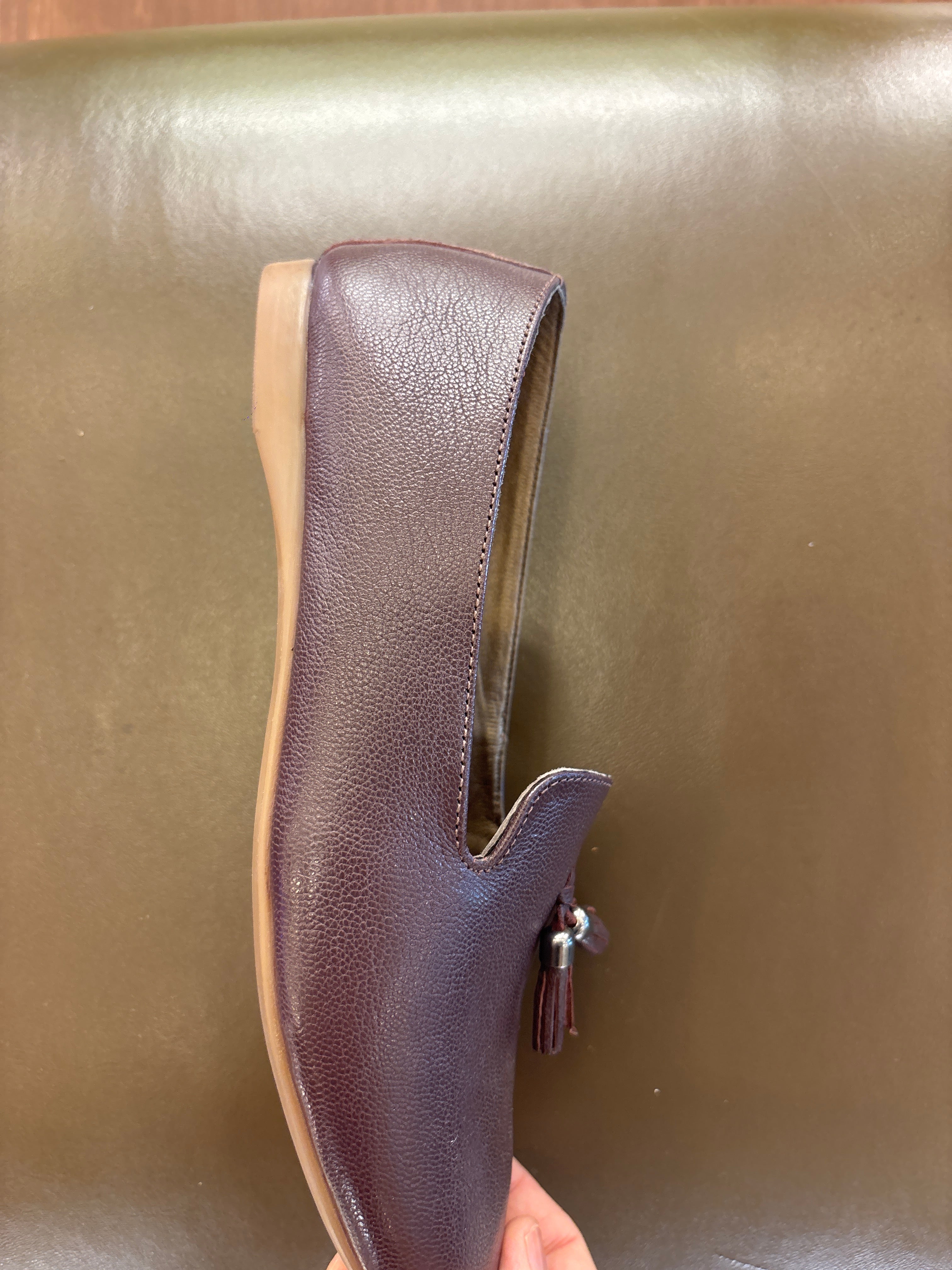 Clinton Leather Tassel Cushioned Loafers