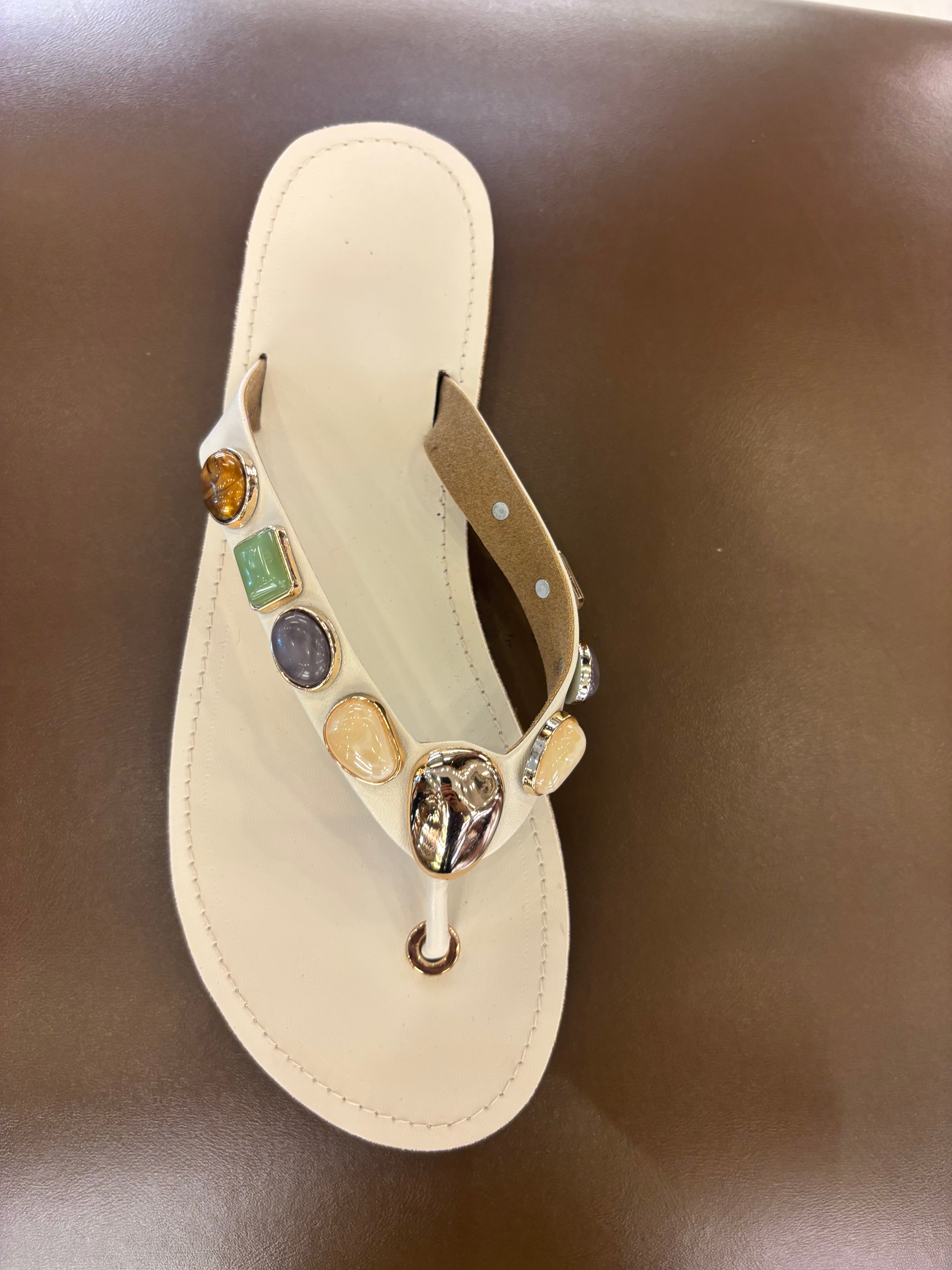 Norelle Cushioned Gemstone V Strap Comfort Summer Slippers