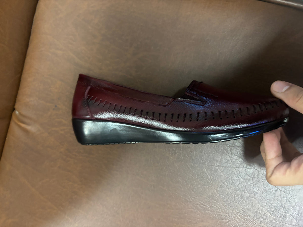 Lizzy Wedge Leather Classic Ballerinas in Maroon - The Heels India