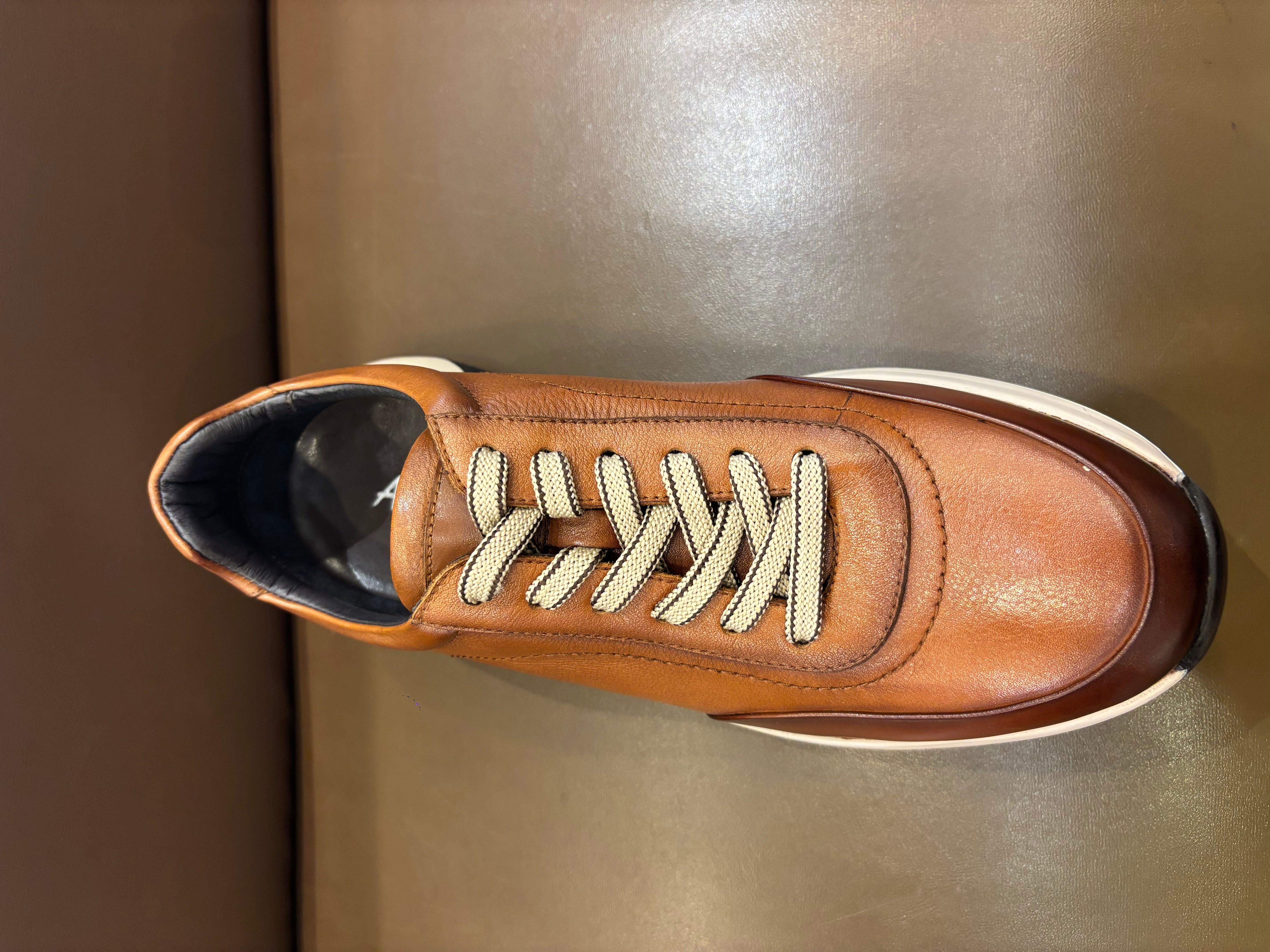 Kai Premium Leather Lace Up Sneakers