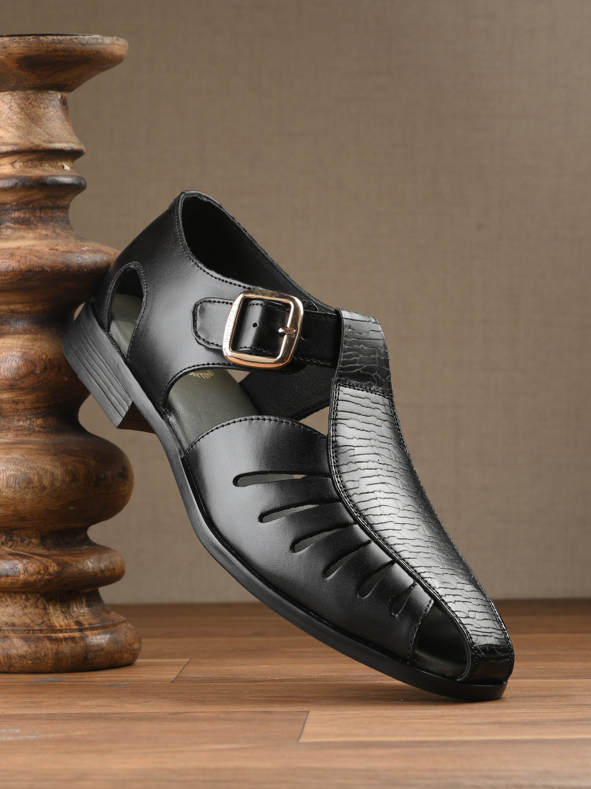 Roman Leather Ethnic Peshawari Sandals - The Heels India