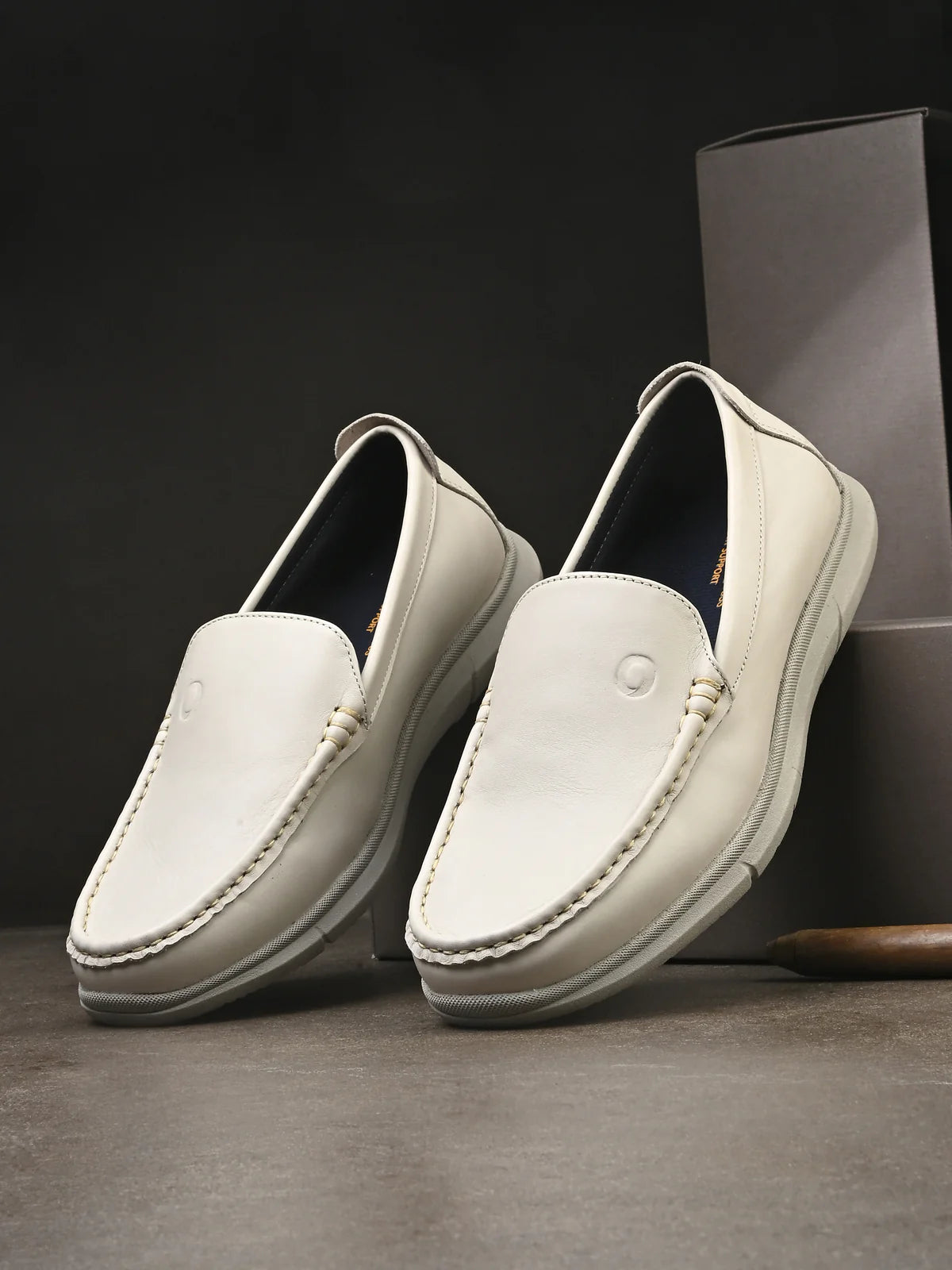 Neil Zero Gravity Lightweight Leather Slip On Sneakers - The Heels India