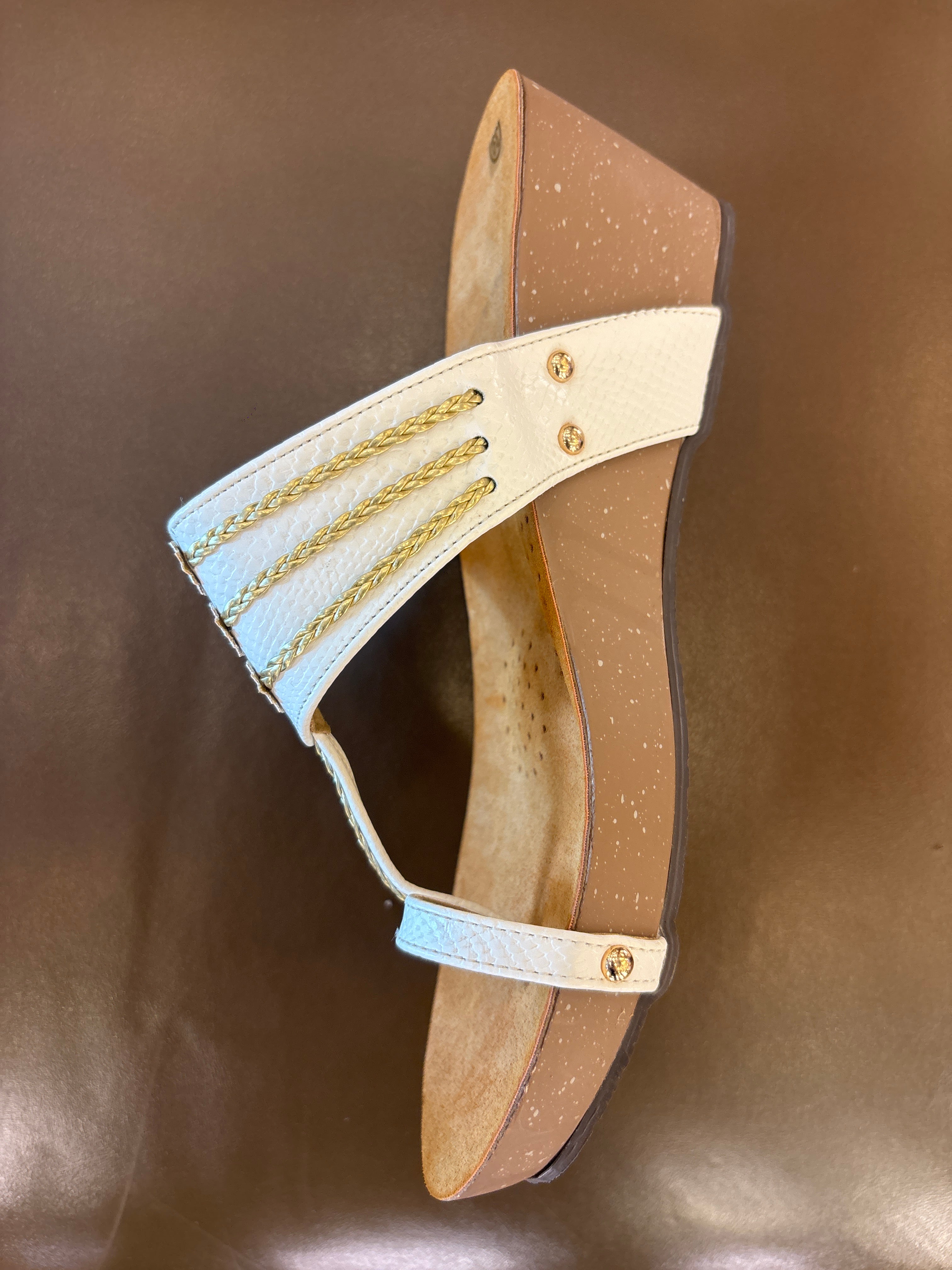 Zehra Wedge Heel Kohlapuris - The Heels India