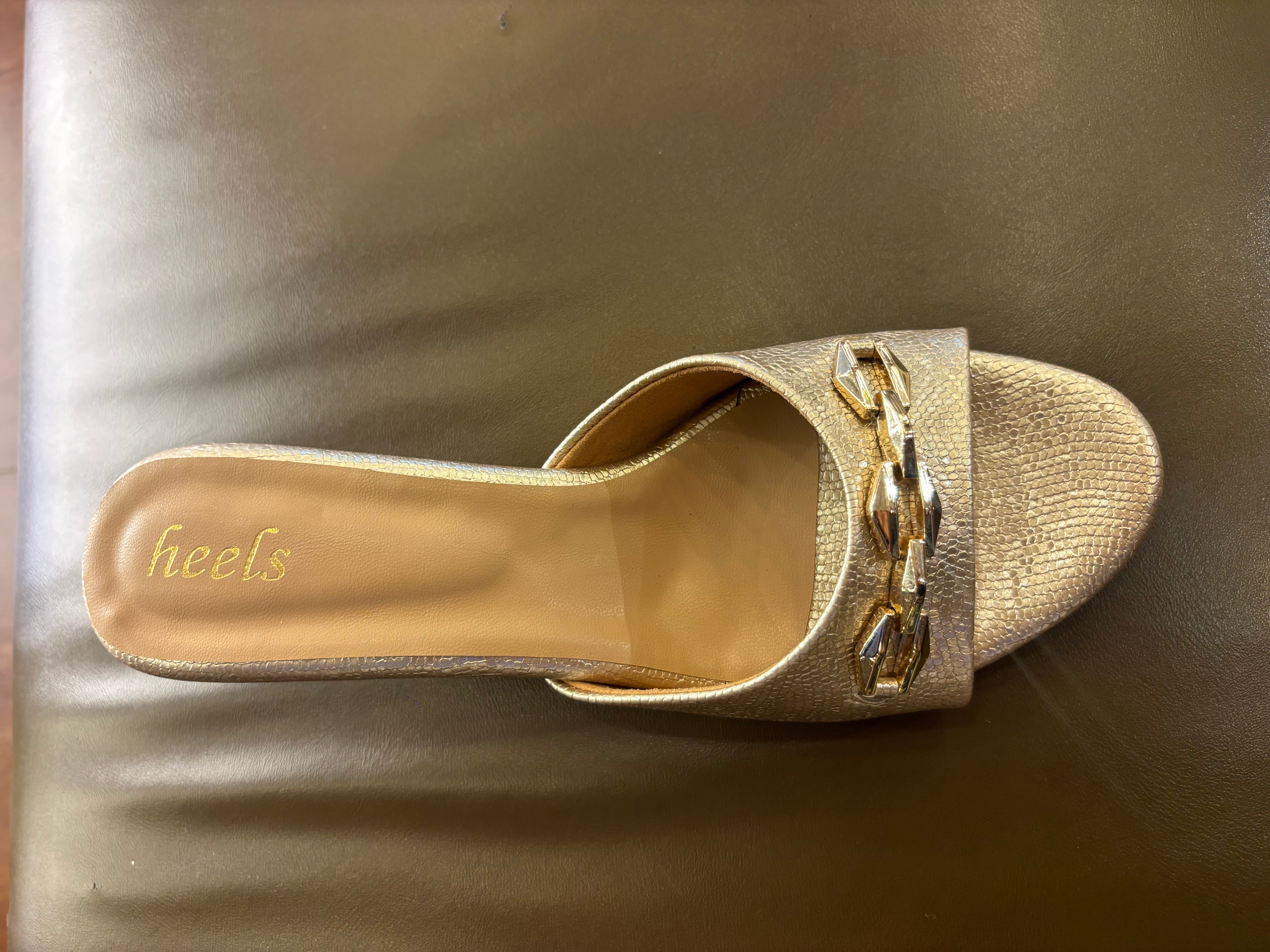 Kim Premium Peep Toe Slip On Kitten Heels