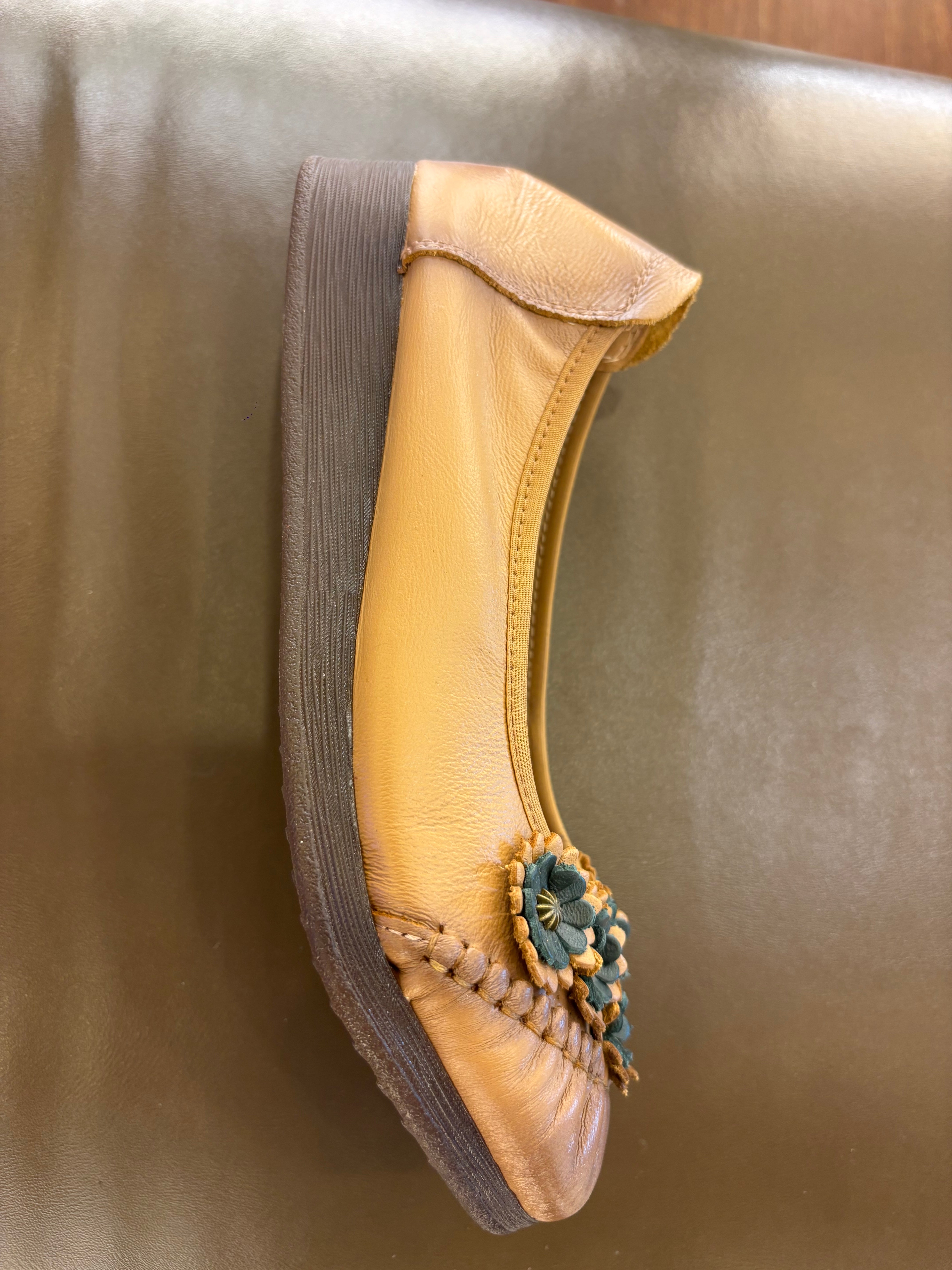 Flora 2.0 Premium Leather Cushioned Ballerinas