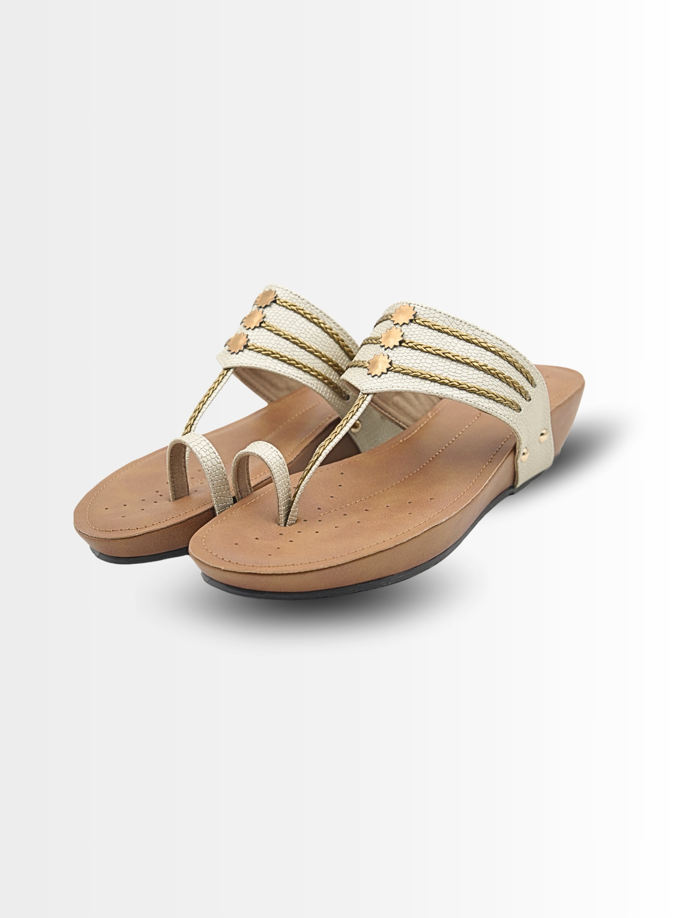 Lilith Cushion Kohlapuris