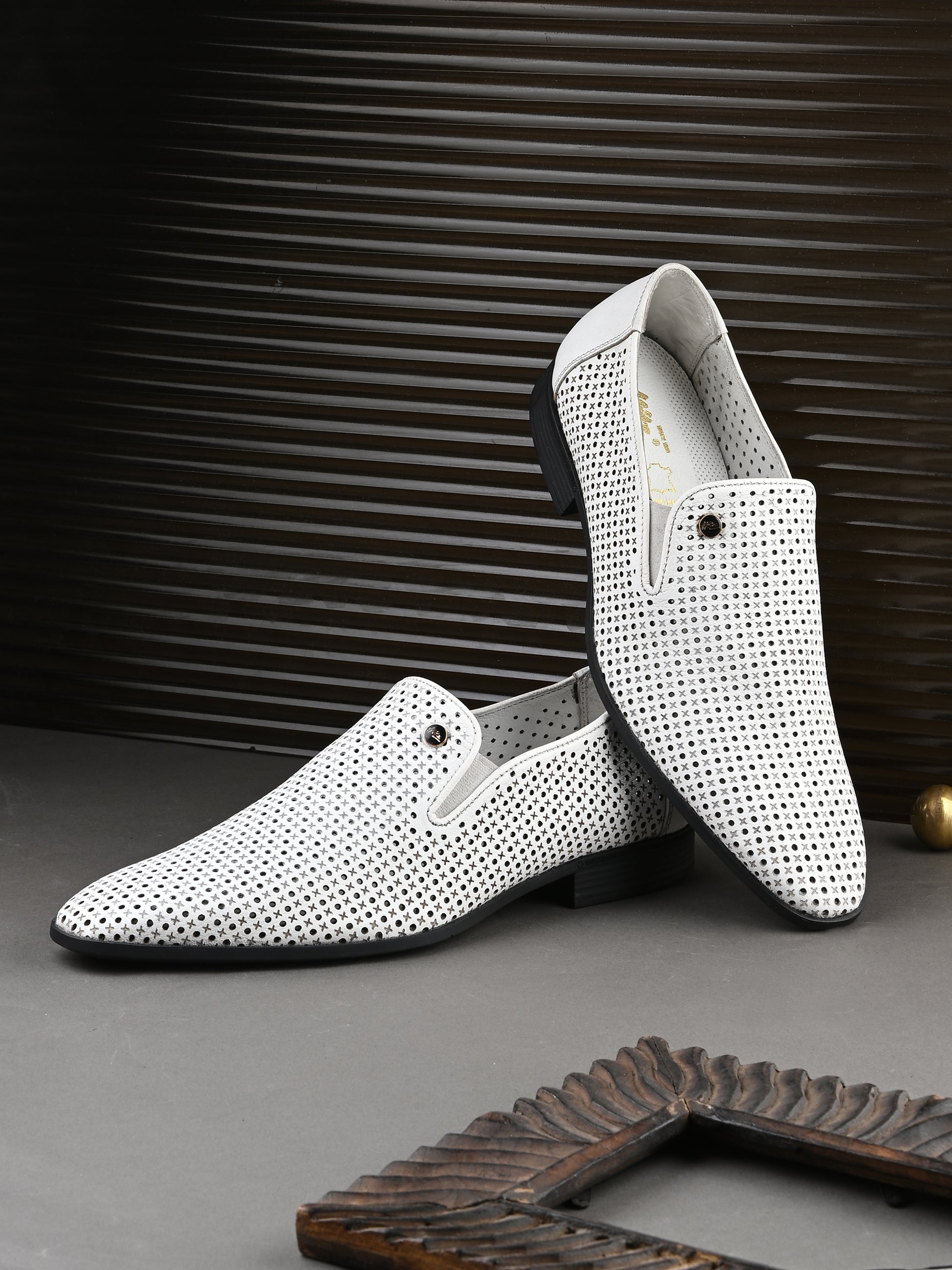 Kyros Perforated Leather Mocassins HT