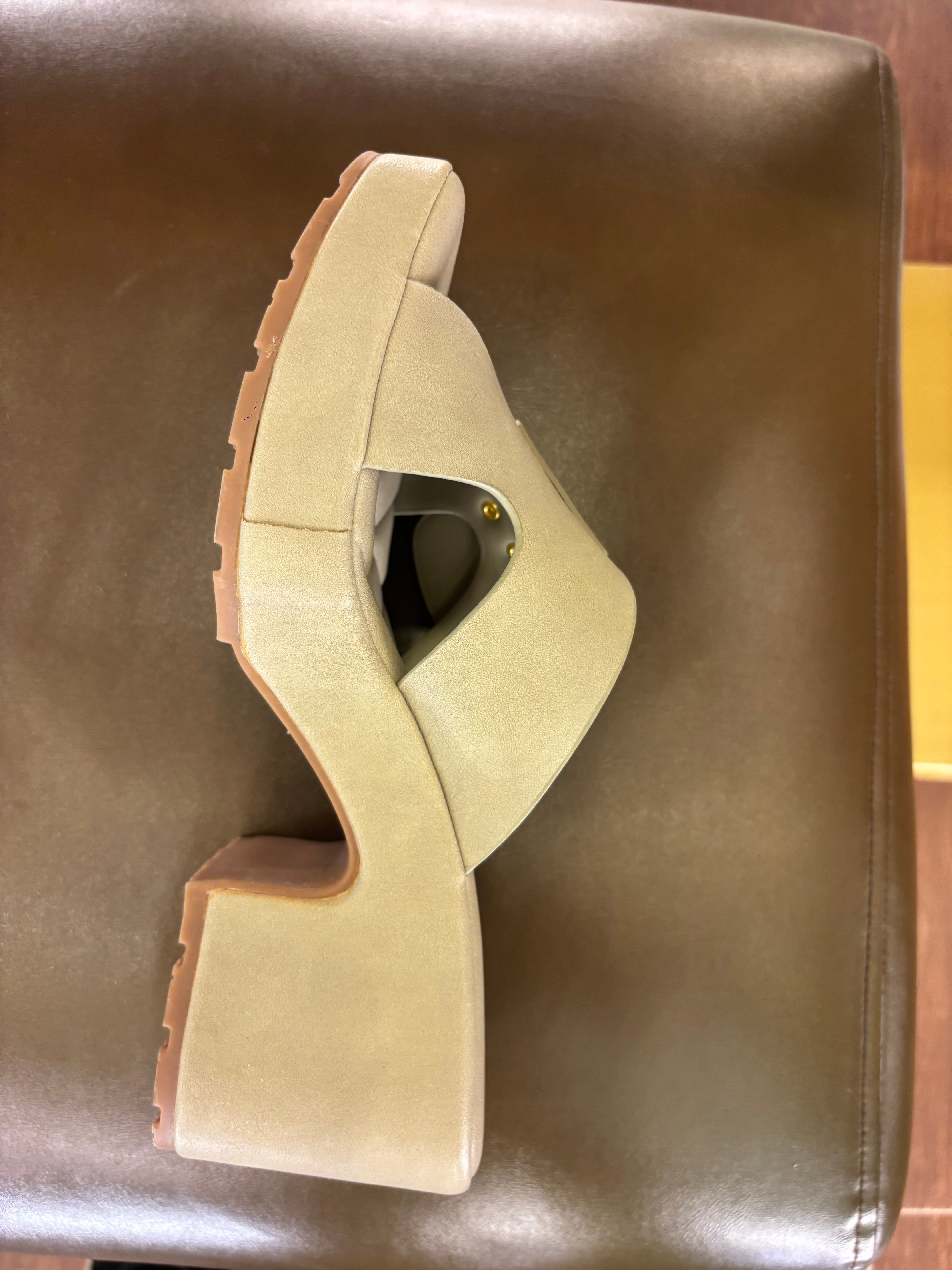 Nysa Chunky Platform Cross Peep Toe Heels
