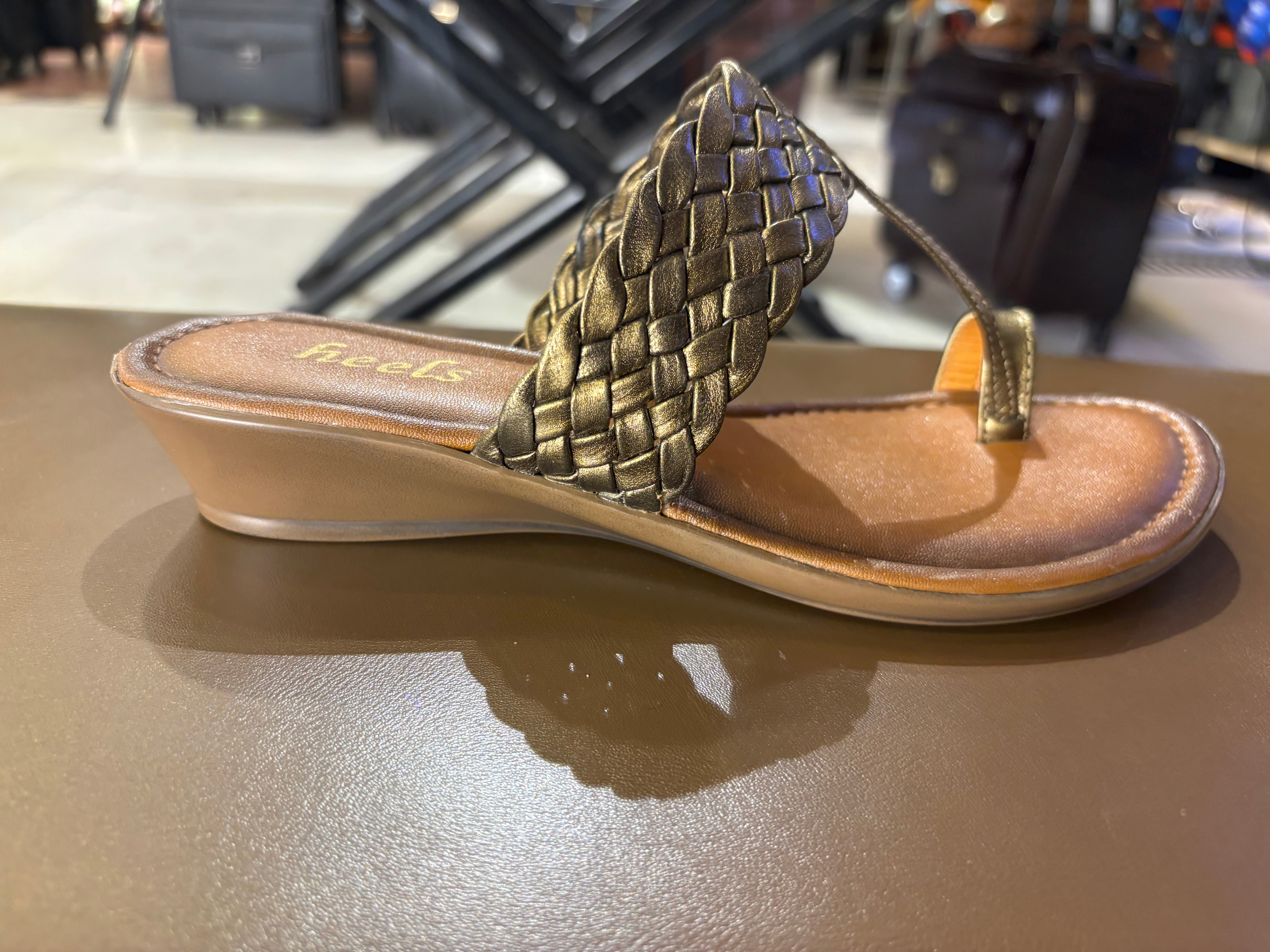 Raya Leather Woven Thumb Strap Comfort Slippers