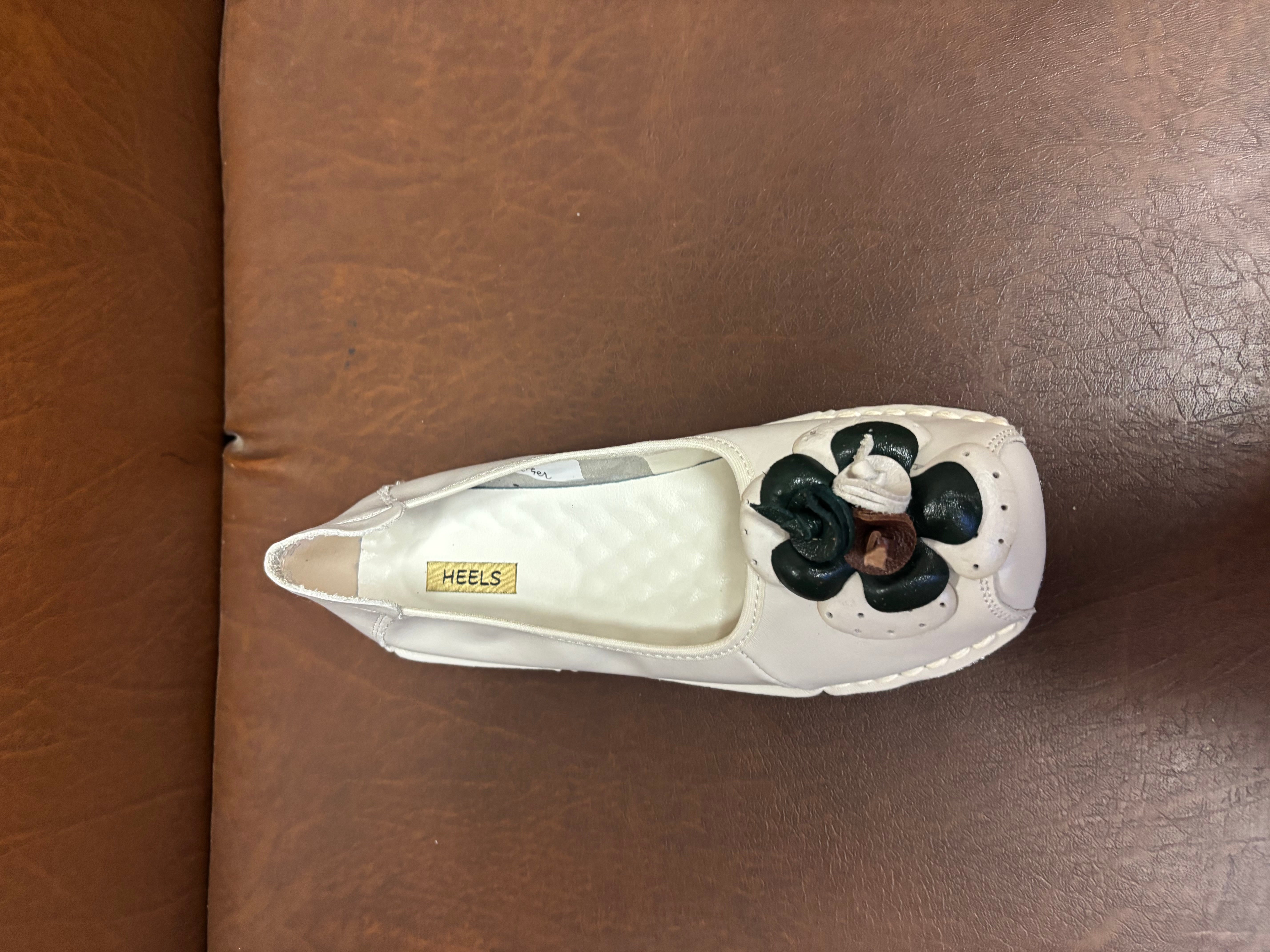 Flora 3.0 Premium Leather Cushioned Ballerinas