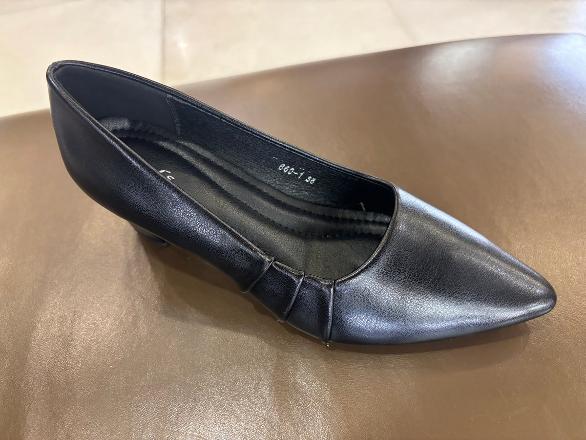 Kylin Swirl Block Heel Pointed Stilettos in Black - The Heels India