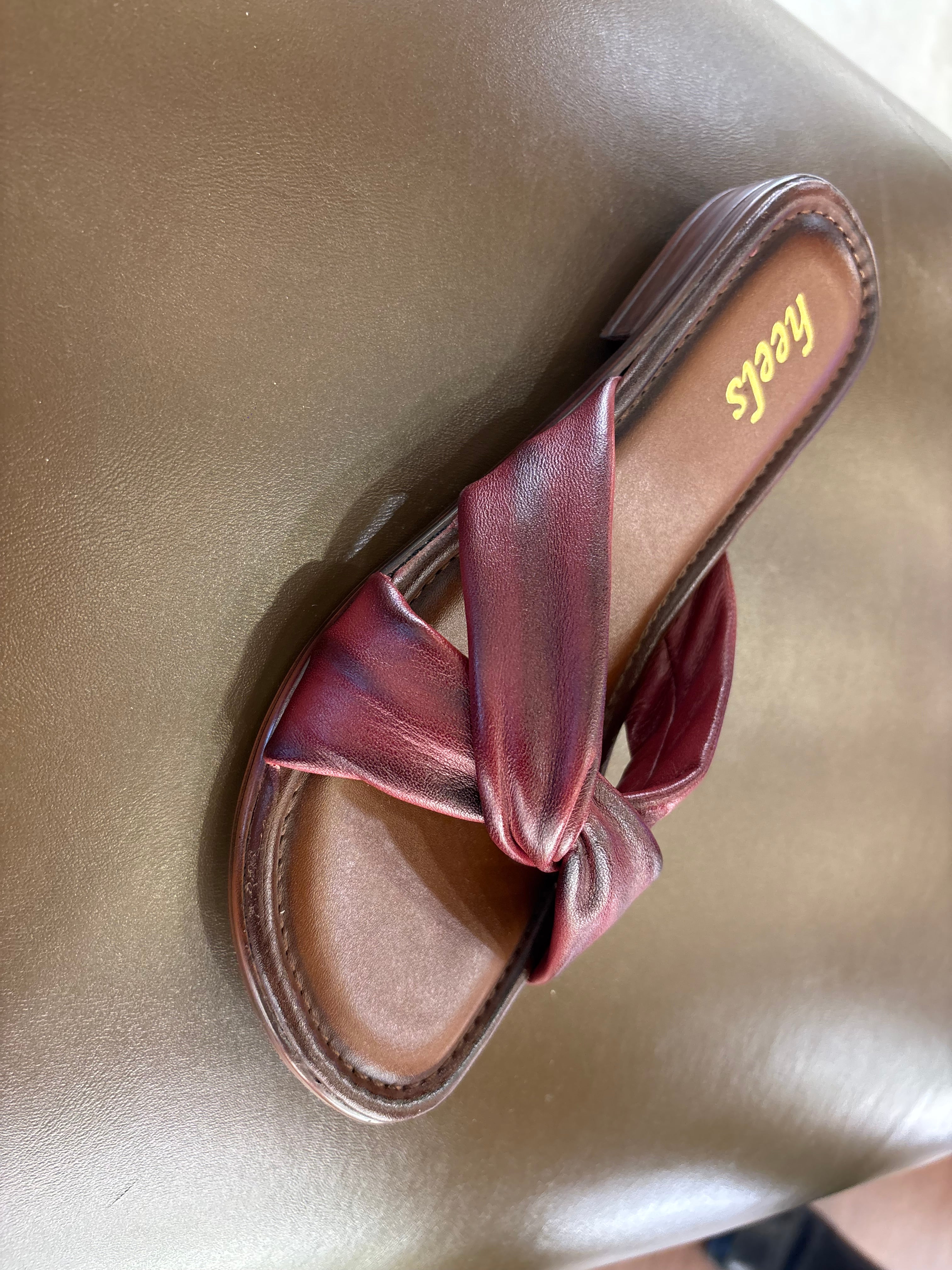 Yaba Leather Soft Napa Cross Flat Sliders